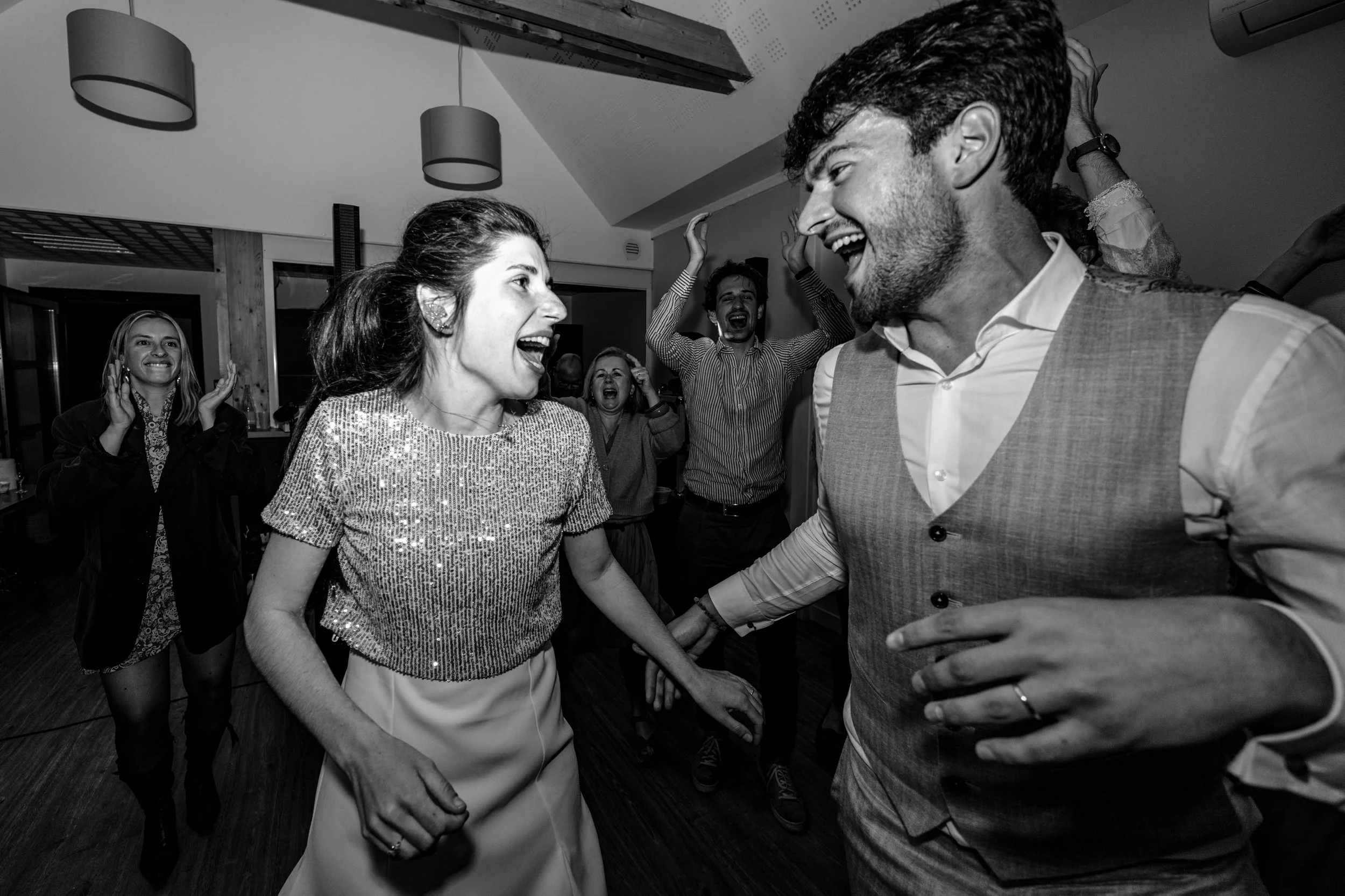 Sarah et Alexis - mariage à l'Ile de Batz-149.jpg