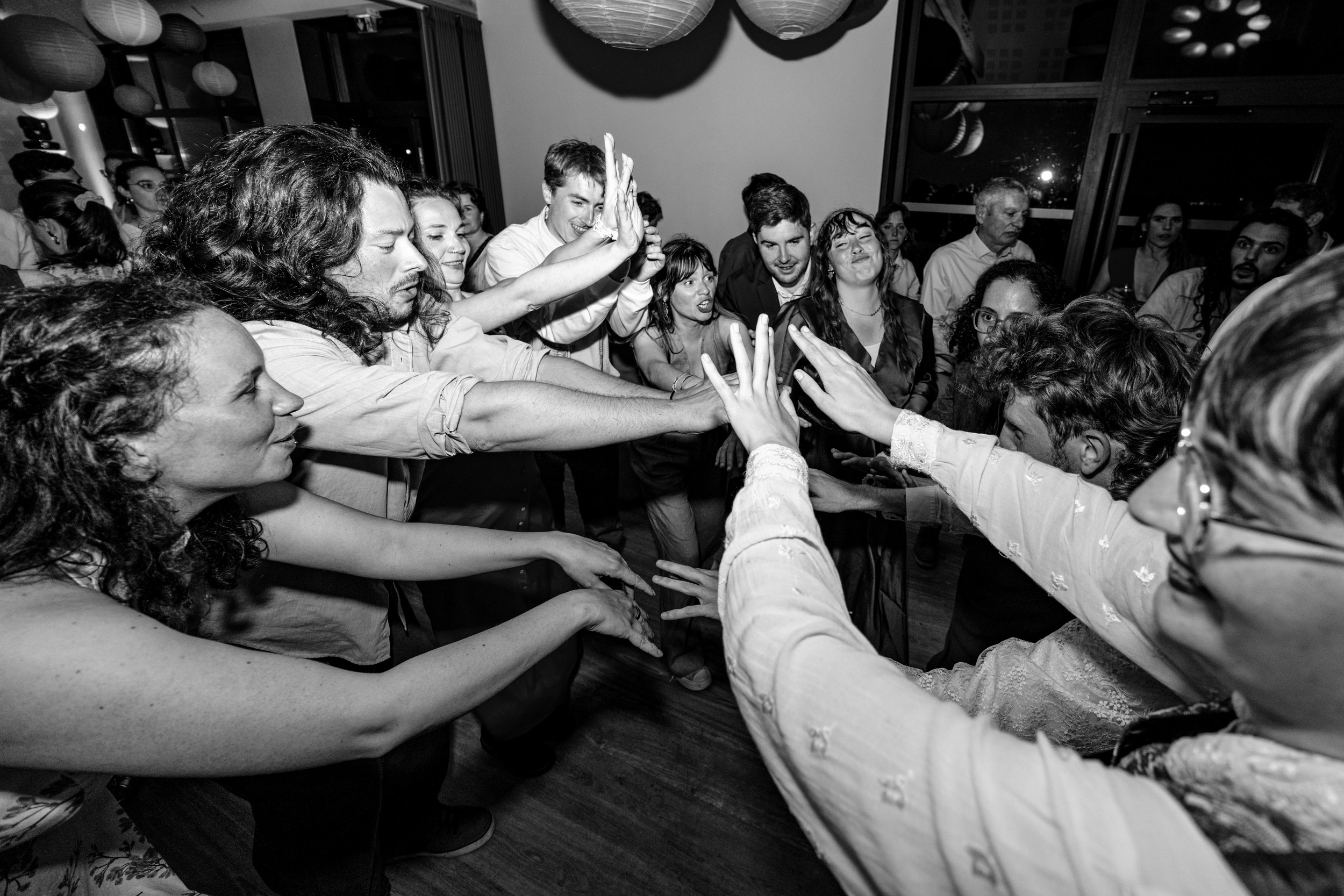 Sarah et Alexis - mariage à l'Ile de Batz-157.jpg