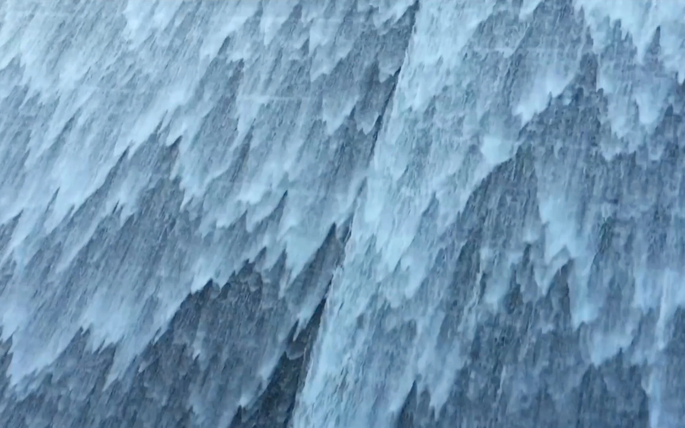 Expelling through ingesting (2016)