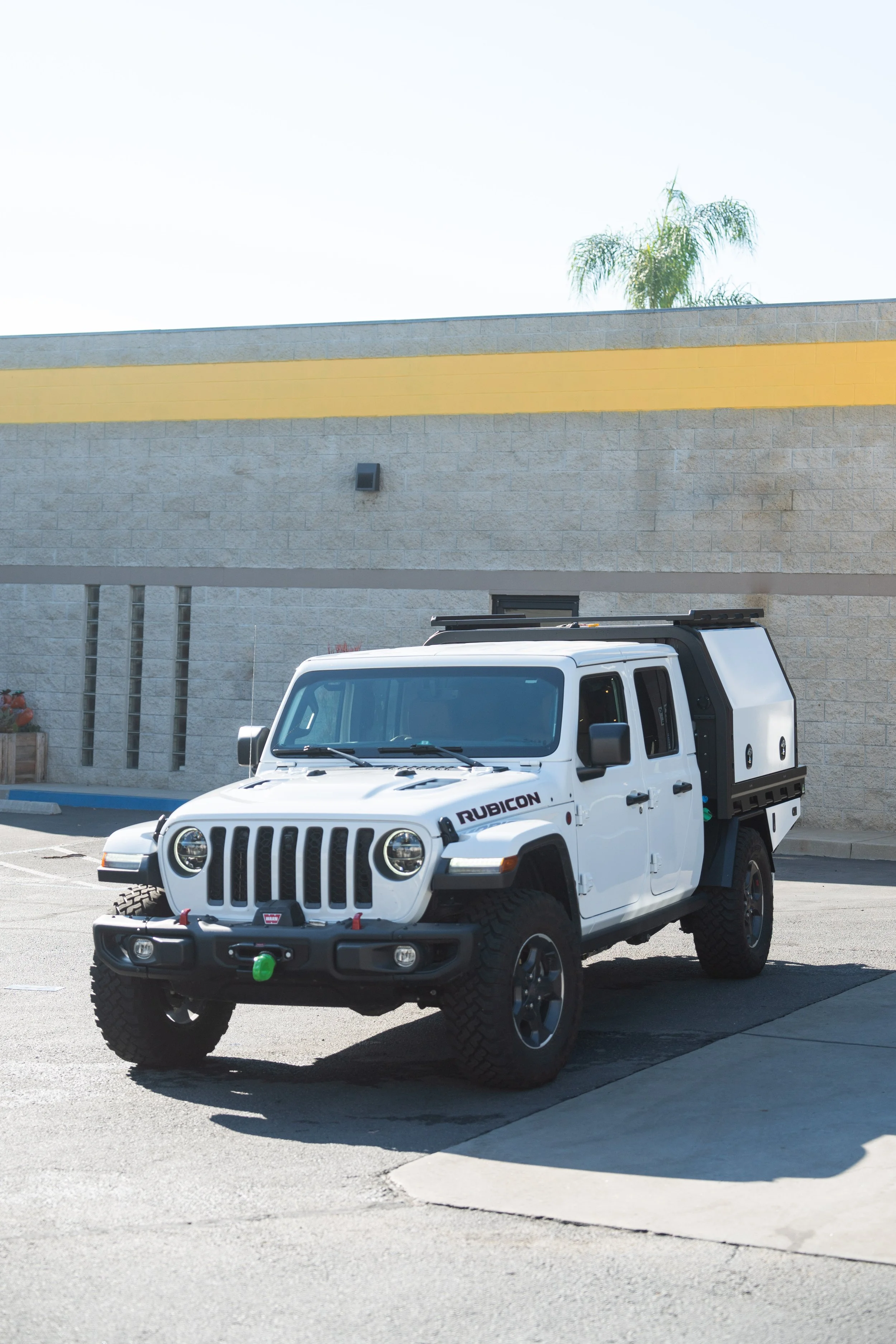 231019_BasilsGarage_EdEvansMITS-1.jpg