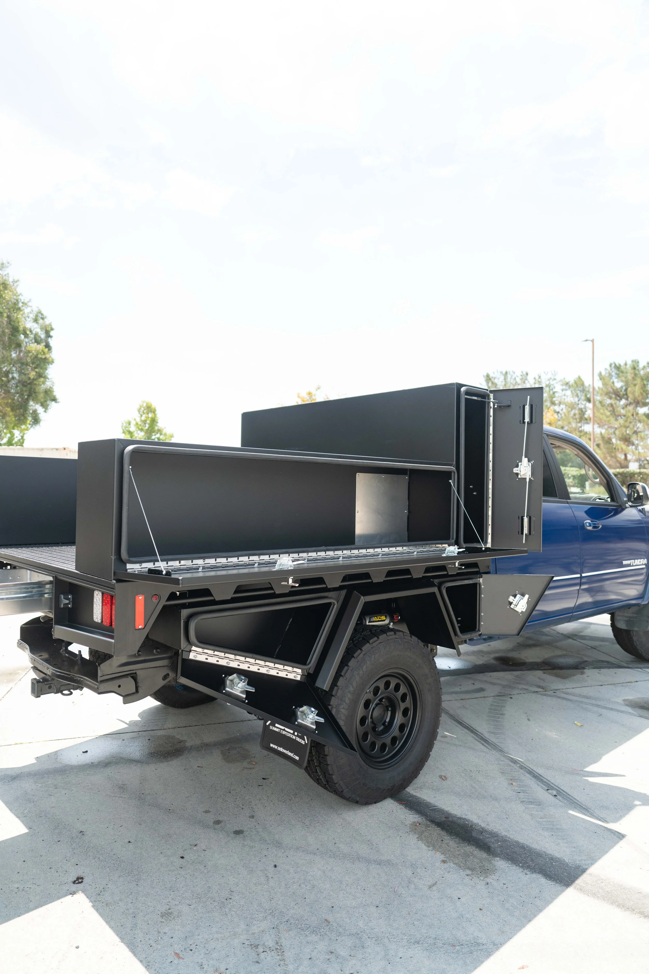 250823_BasilsGarage_FGTCamperTray-11.jpg