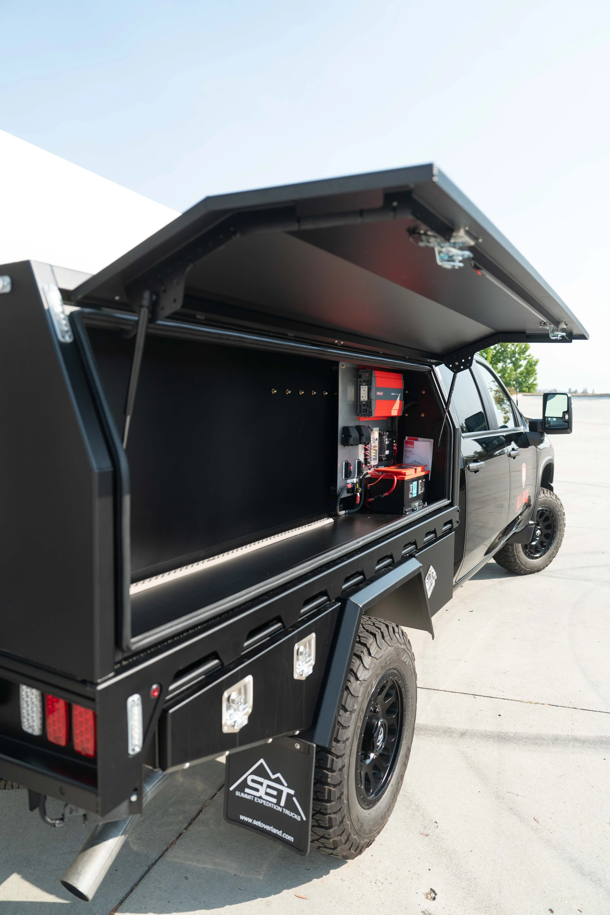 250802_BasilsGarage_AllRiskSheild-11.jpg