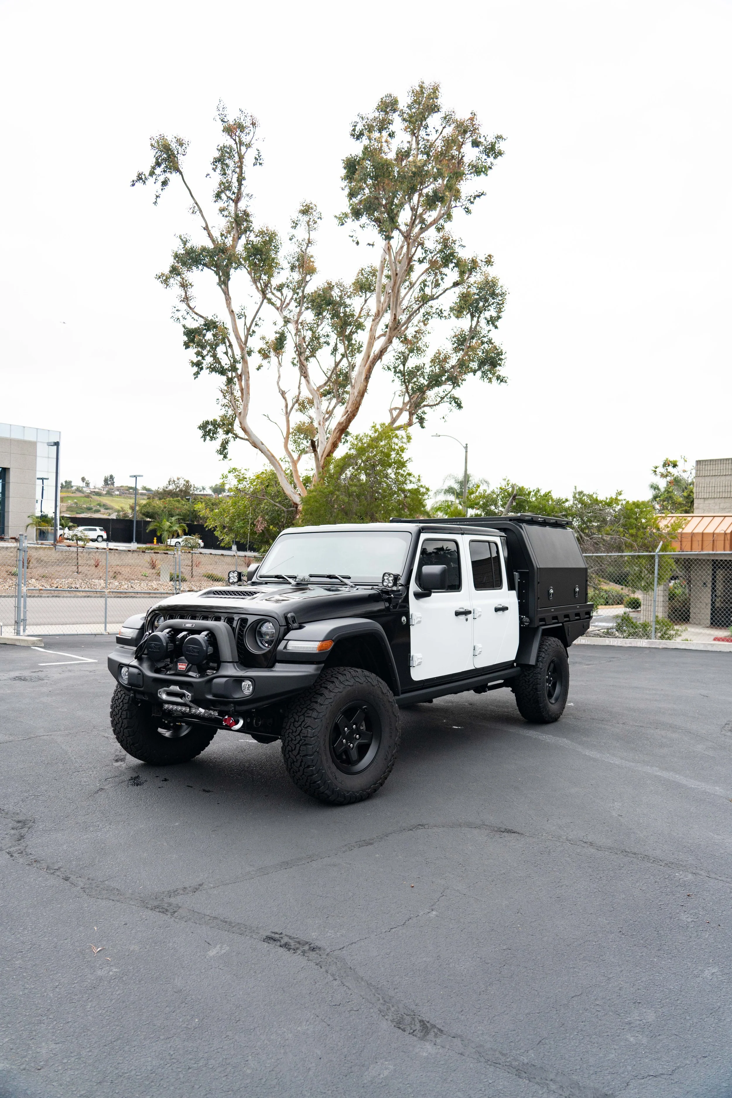 220331_BasilsGarage_GladiatorMits_0008.jpg