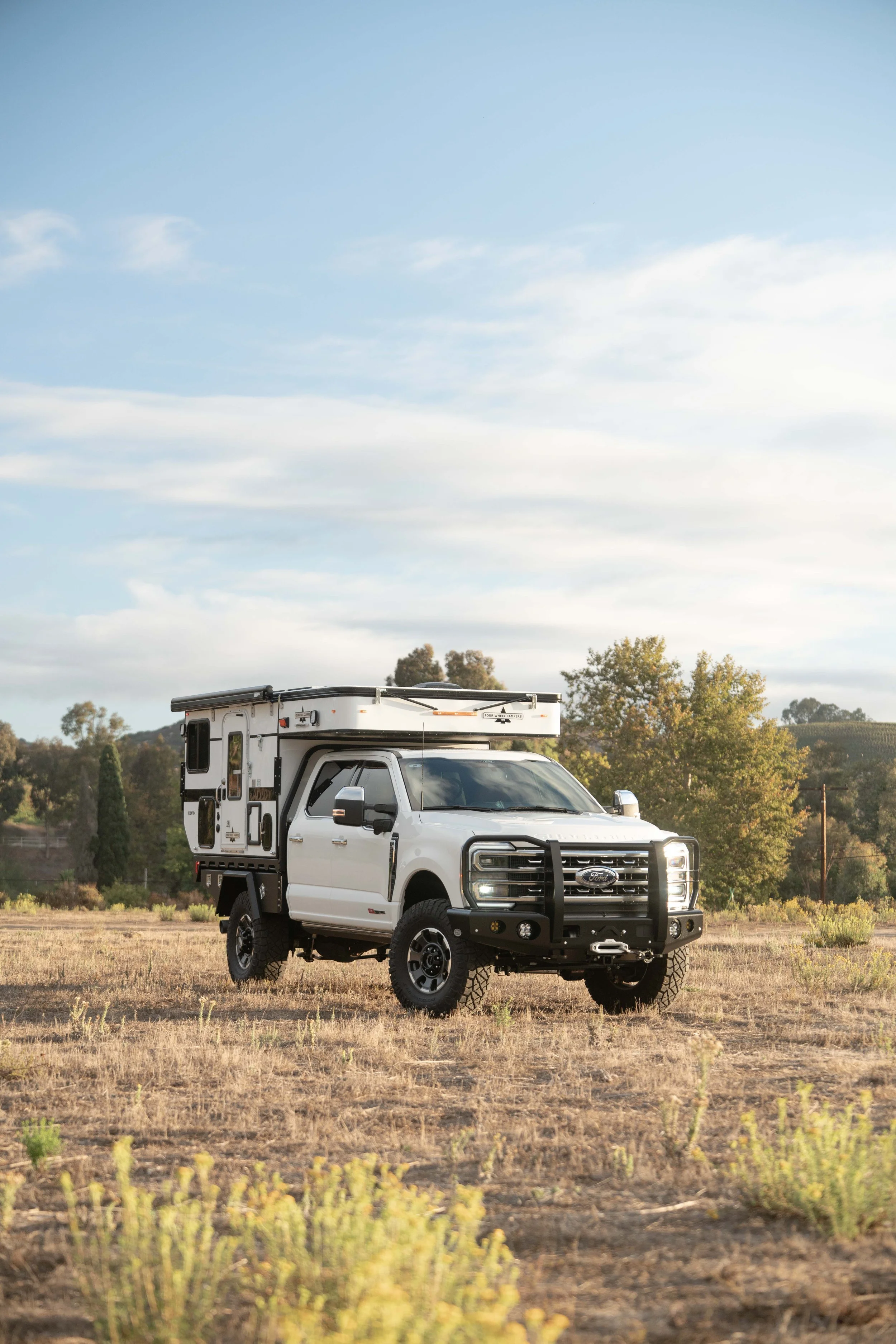 250912_BasilsGarage_Flores_3158-5.jpg