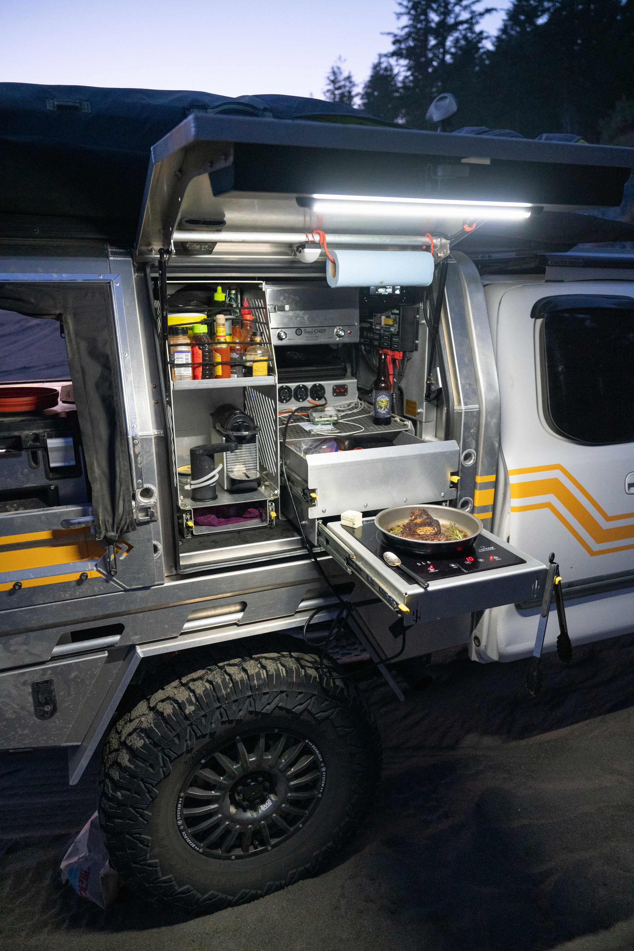 230714_BasilsGarage_PNWExpo23-18.jpg