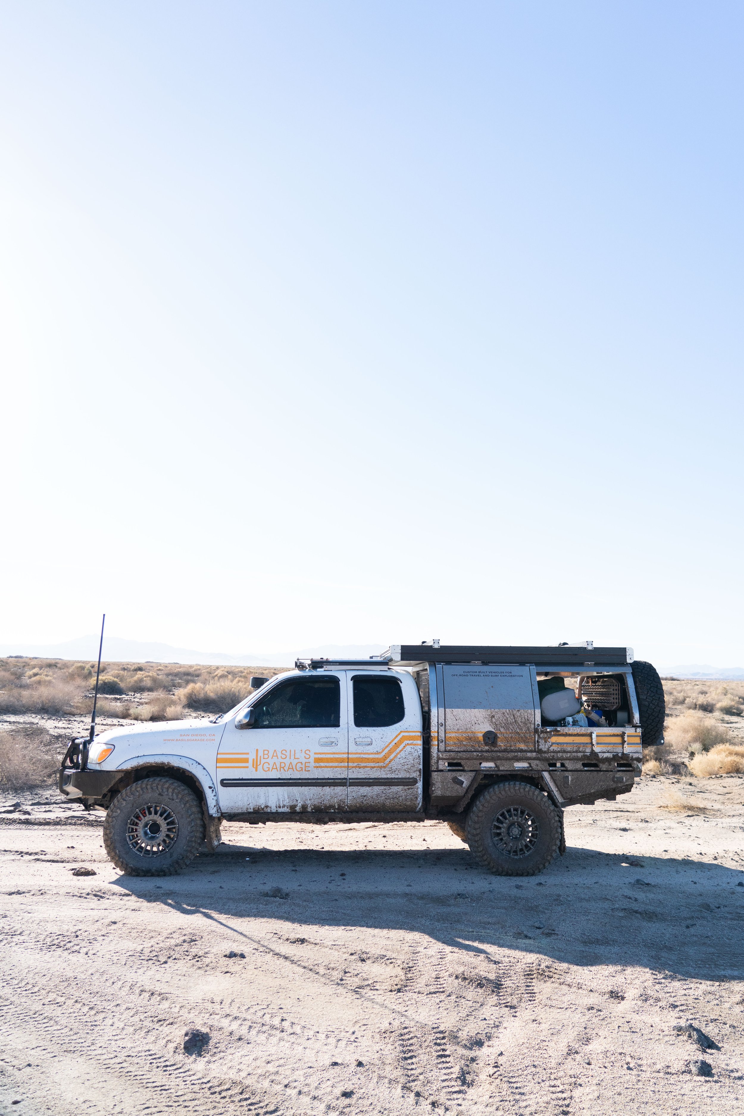 230112_BasilsGarage_Mojave,Utah-7.jpg