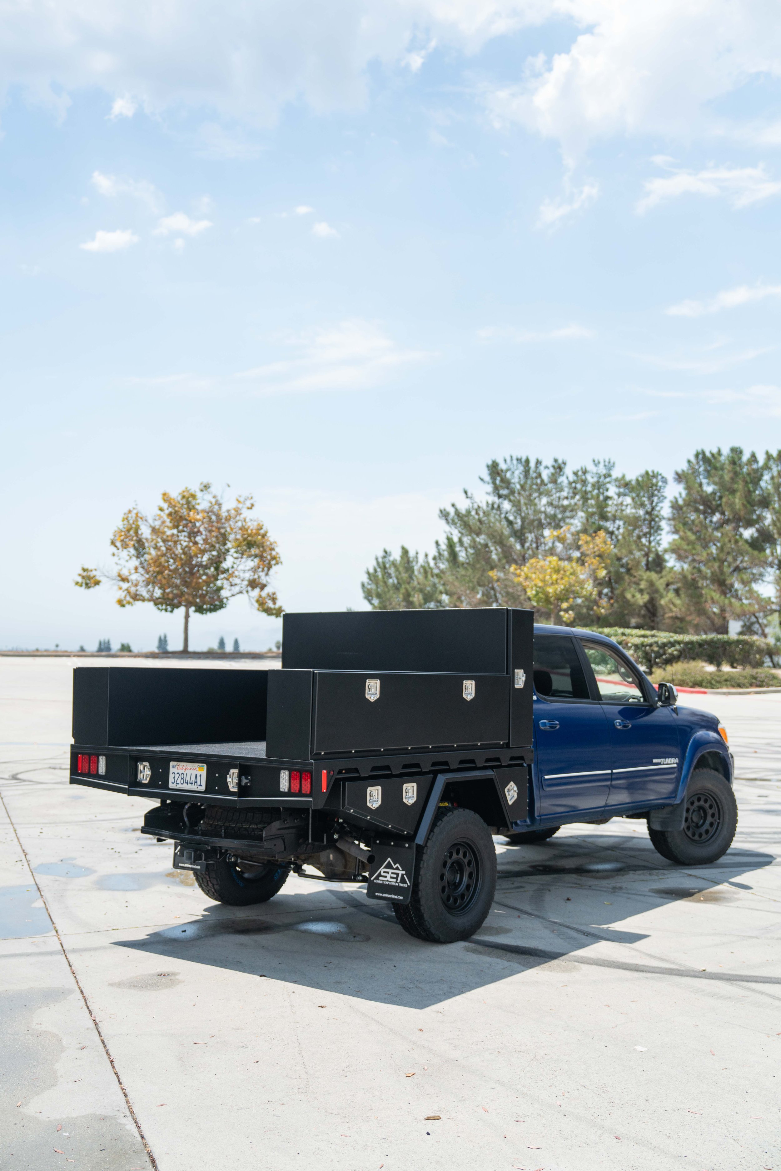 250823_BasilsGarage_FGTCamperTray-6.jpg