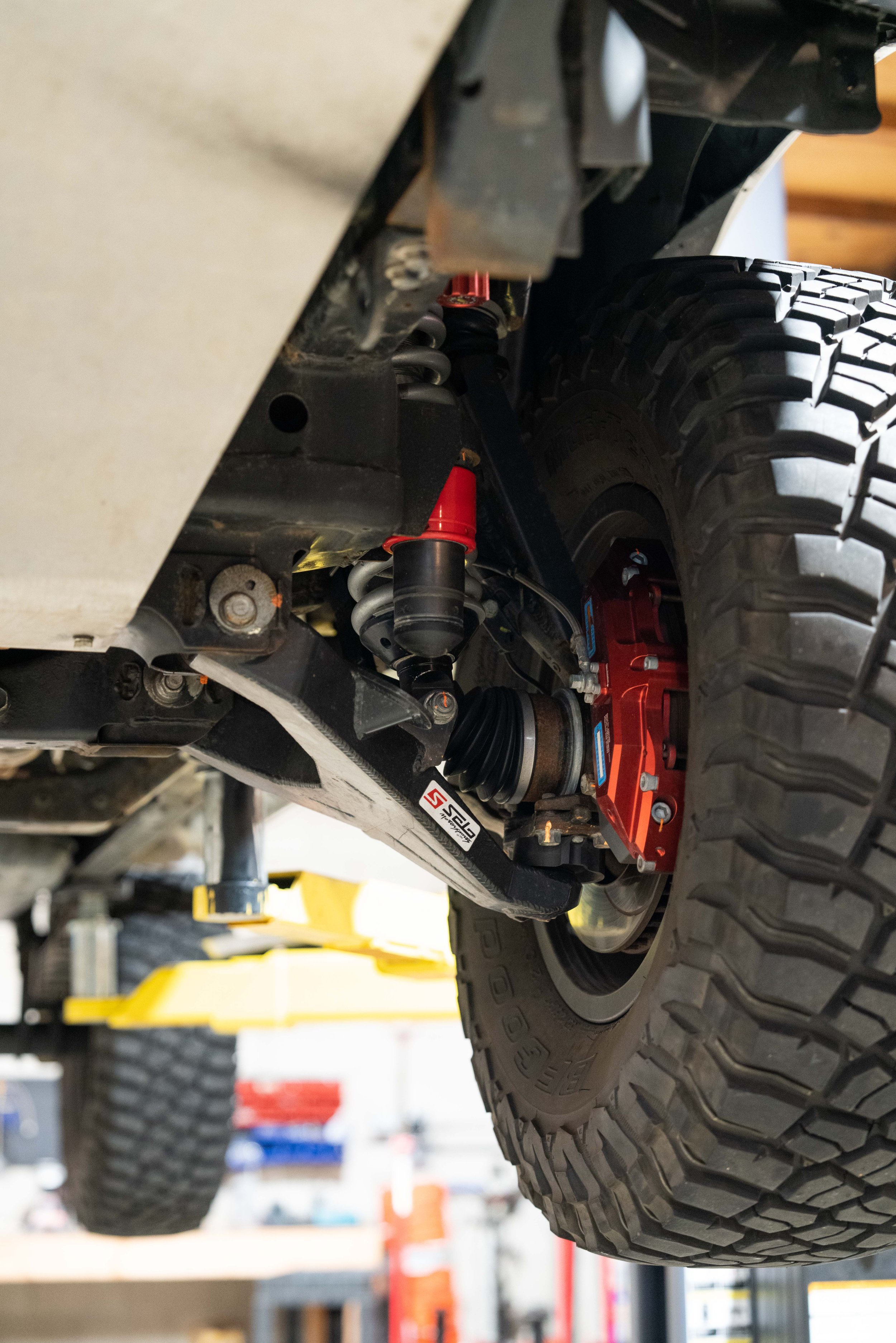230412_BasilsGarage_ShopRig-8.jpg