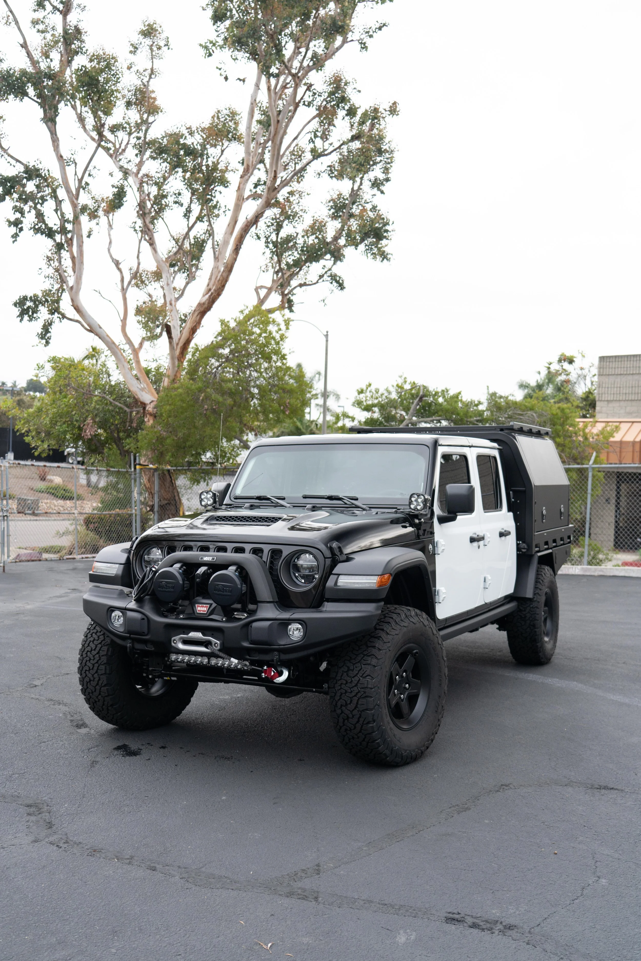 220331_BasilsGarage_GladiatorMits_0006.jpg