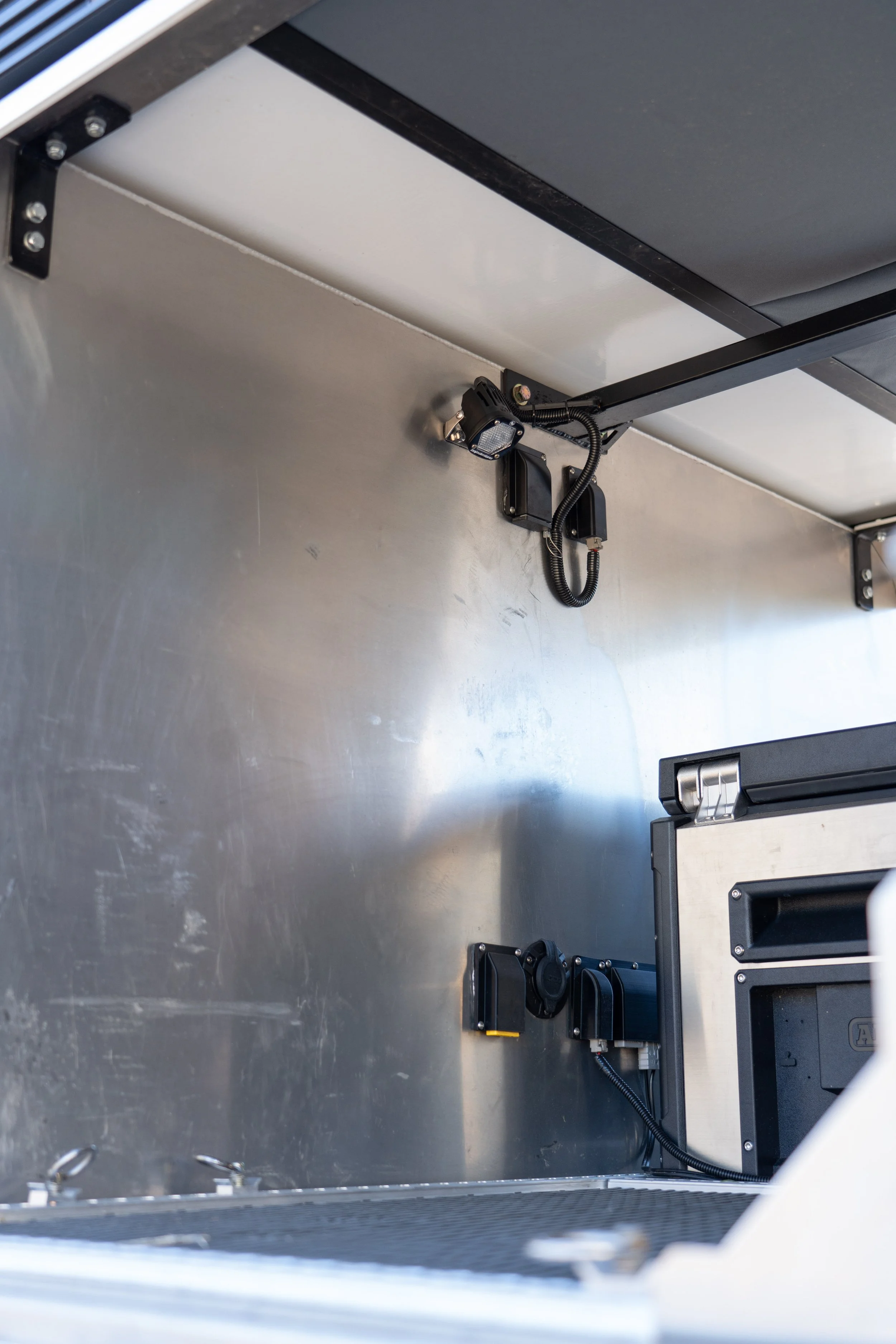 230201_BasilsGarage_Canopy-2.jpg