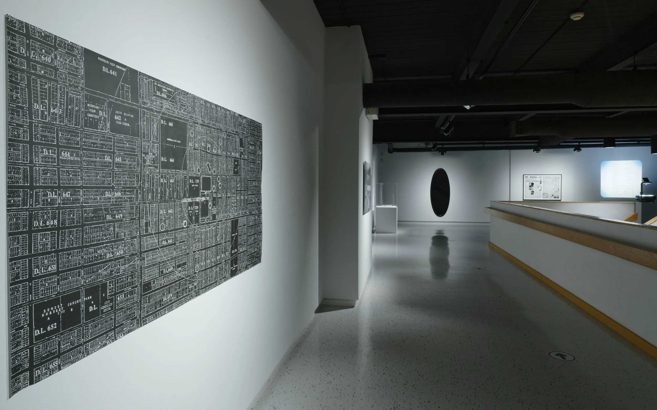 Installation view of "Deanna Bowen A Harlem Nocturne" (Thames Art Gallery 2021)