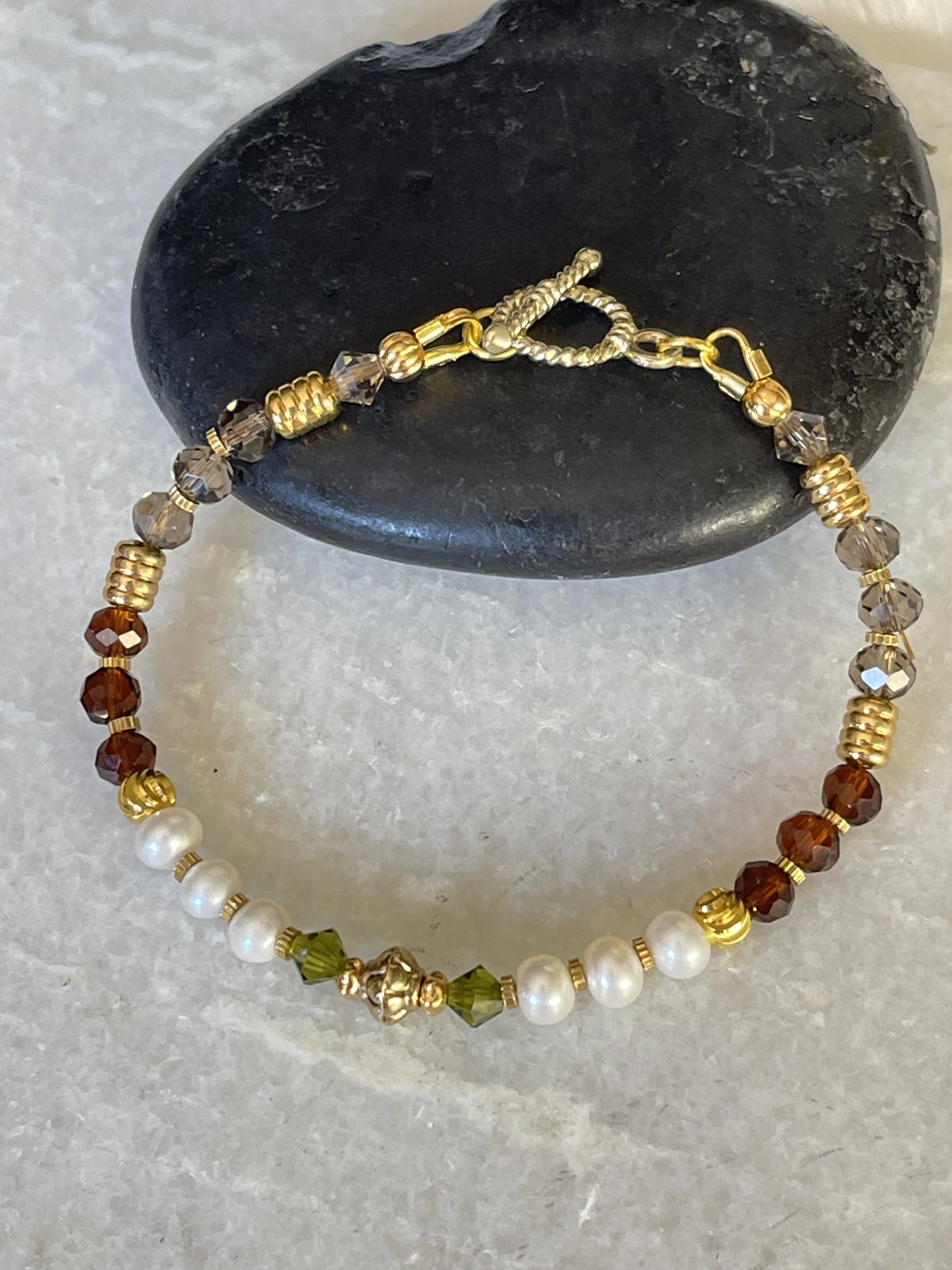 Freshwater Pearl Austrian Crystal Beaded Bracelet  7"