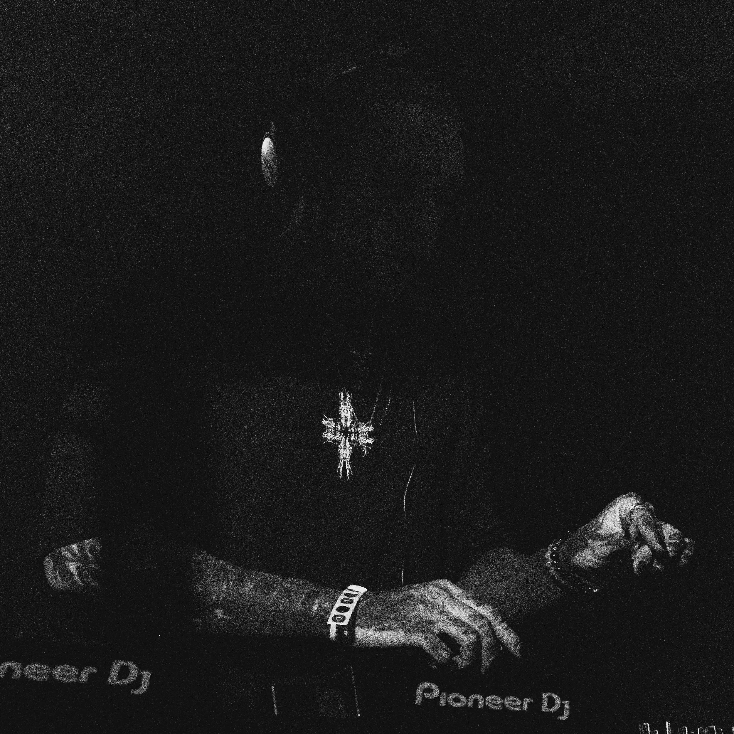 fluorescentfuneral-210.jpg