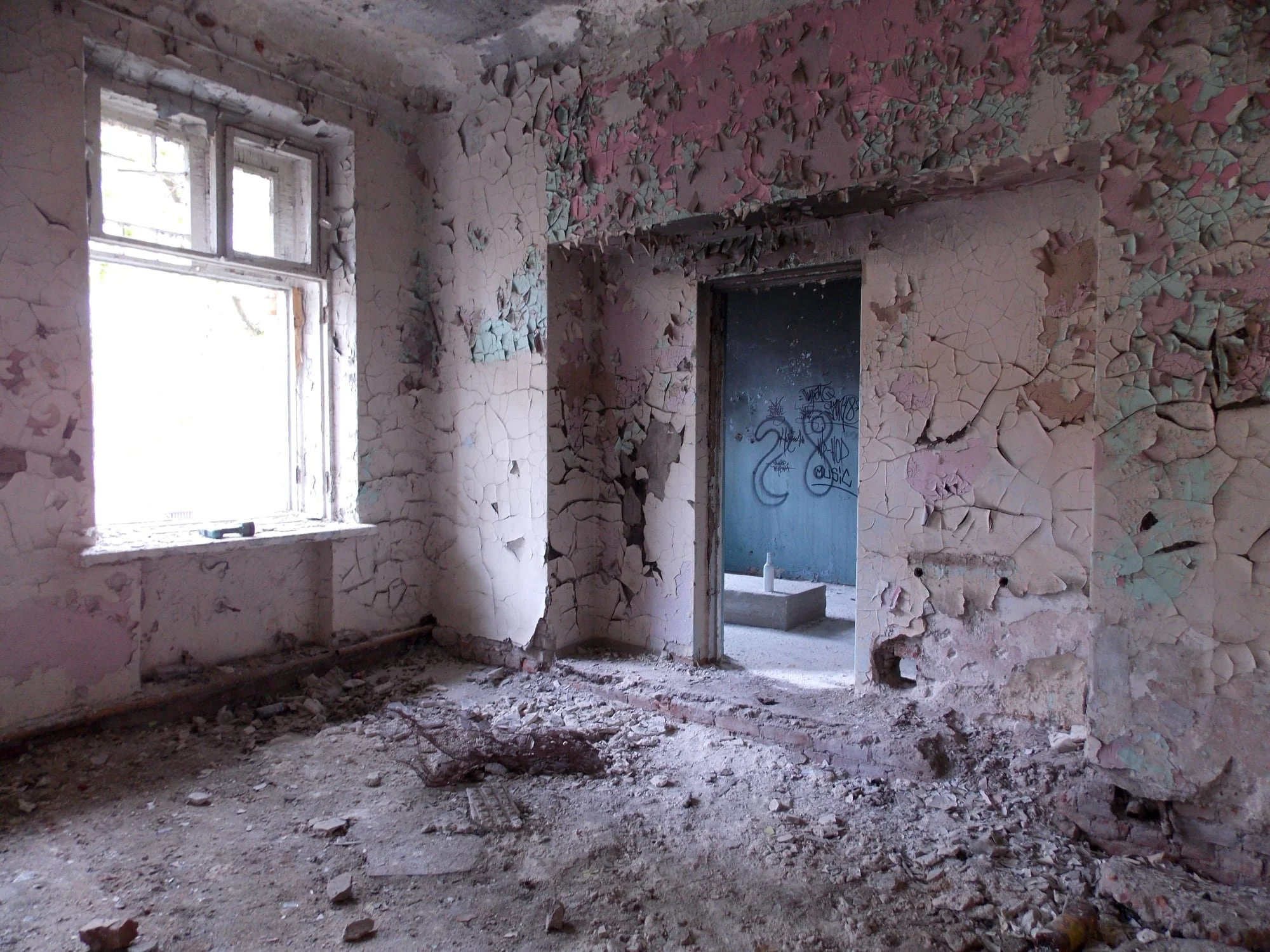 Spiritual Unity/ 2013/ one of three anonymous interventions in abandoned buildings in Kronstadt, Russia/ icw Pelmini Collective