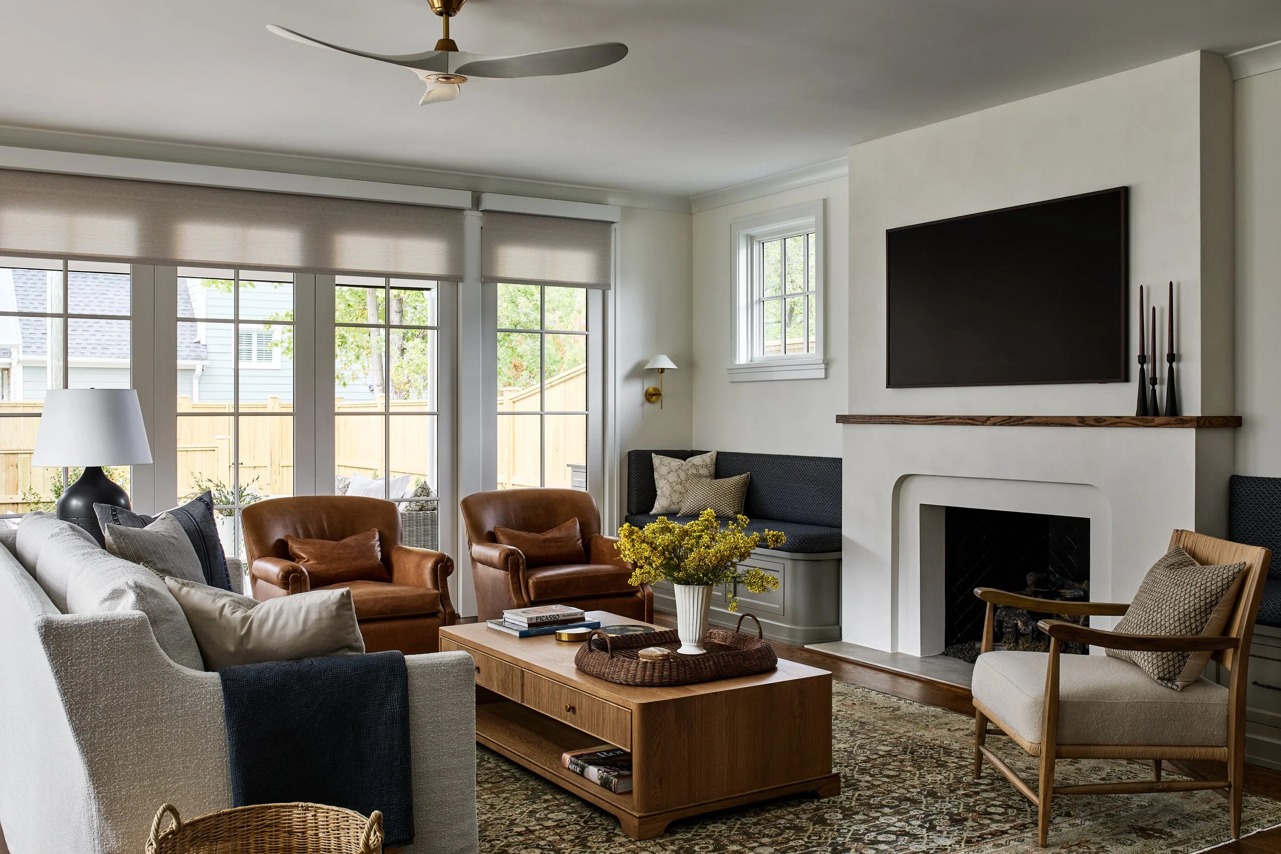 FamilyRoom_WTdown_LindseyFrank_MapleAve2025_00203b.jpg
