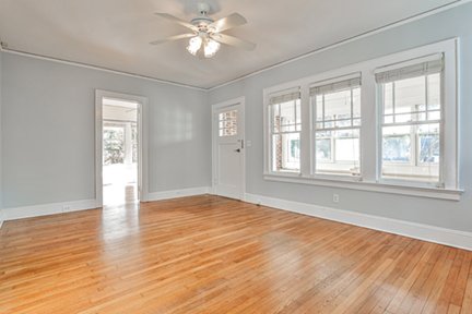 117 Carter Ave full-2.jpg