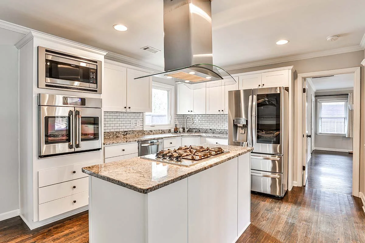 302 Driftwood Terrace full-14.jpg