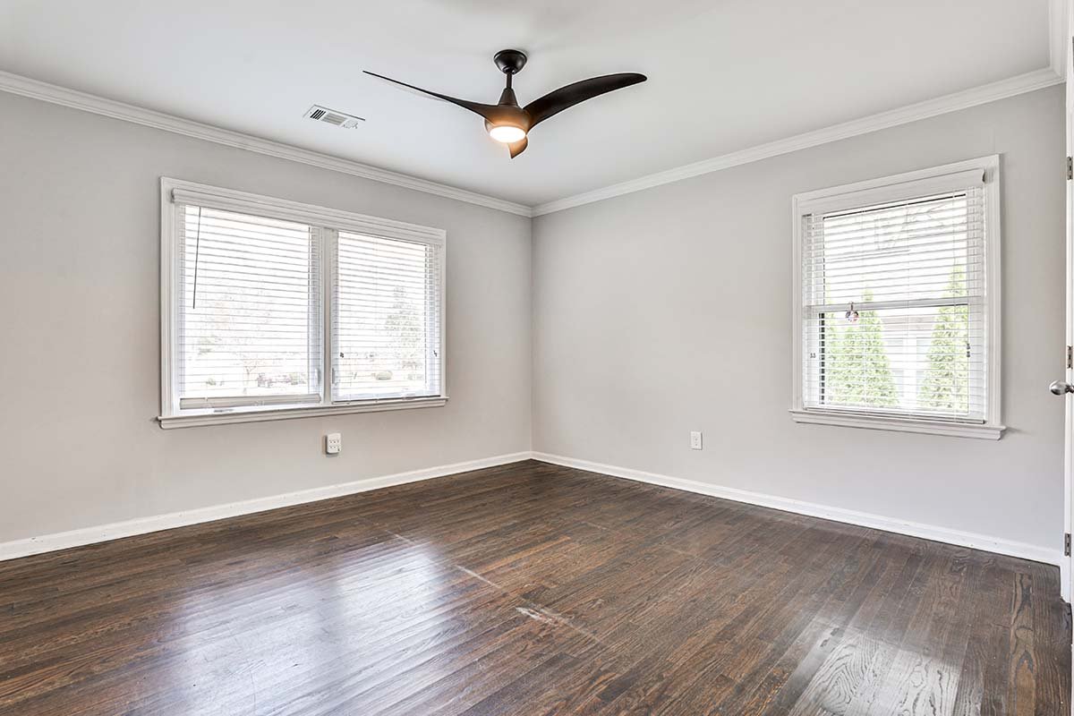 302 Driftwood Terrace full-18.jpg