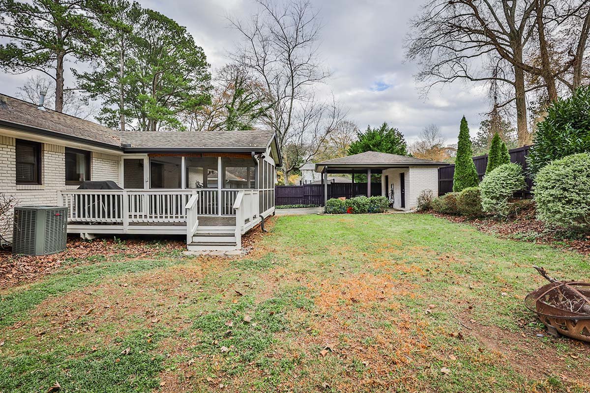 302 Driftwood Terrace full-29.jpg