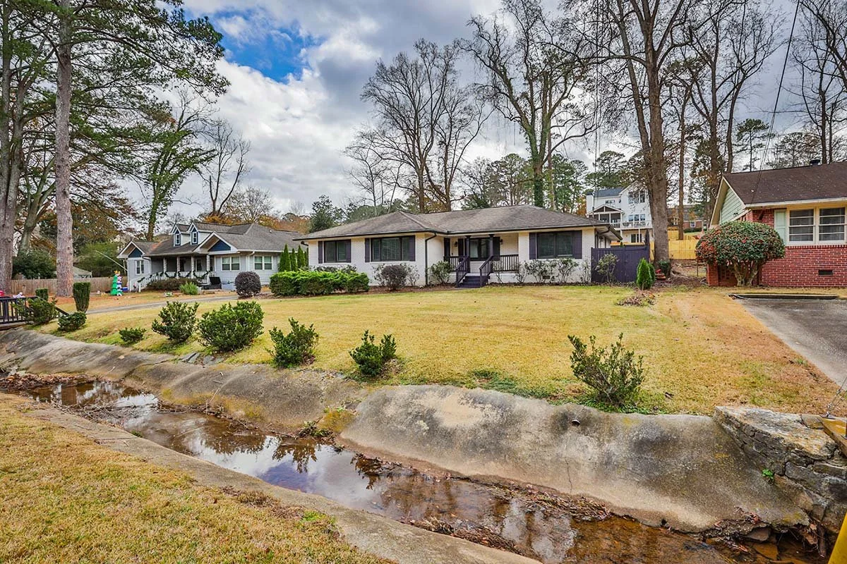 302 Driftwood Terrace full.jpg