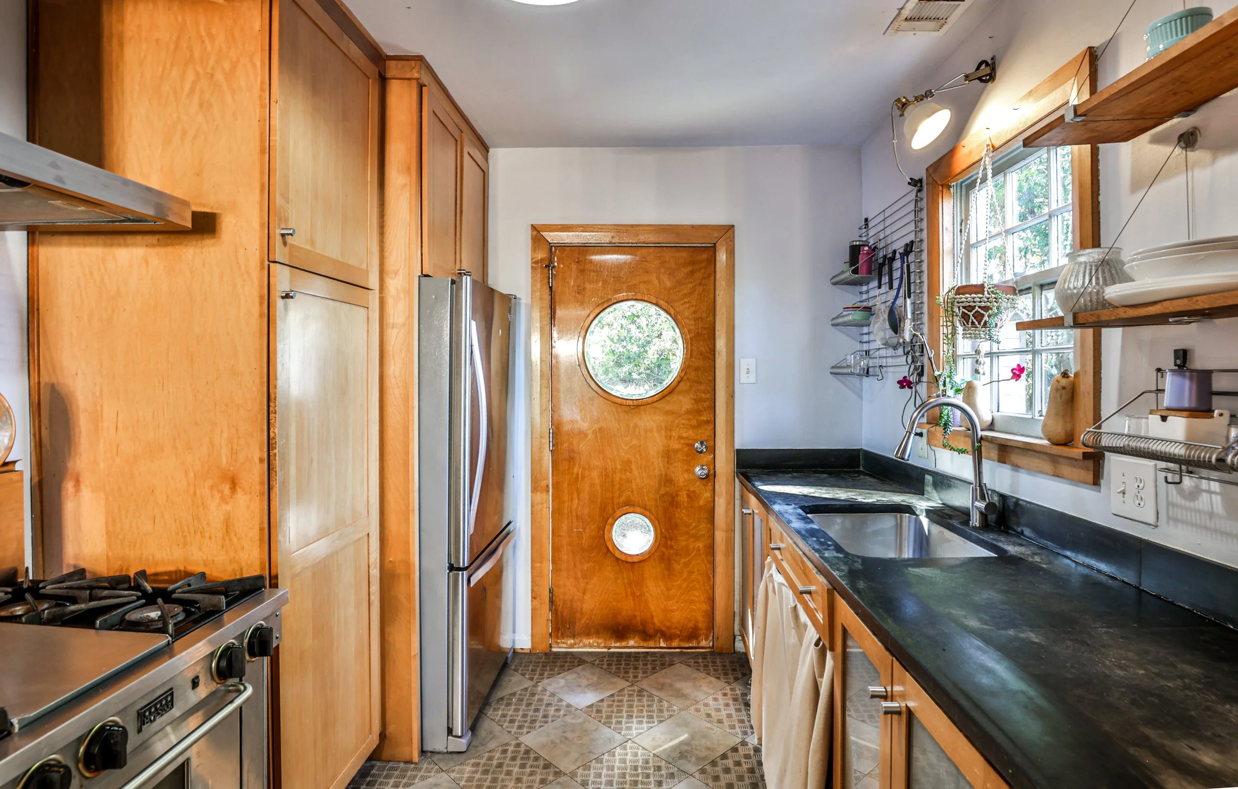 1015 candler full-17.jpg