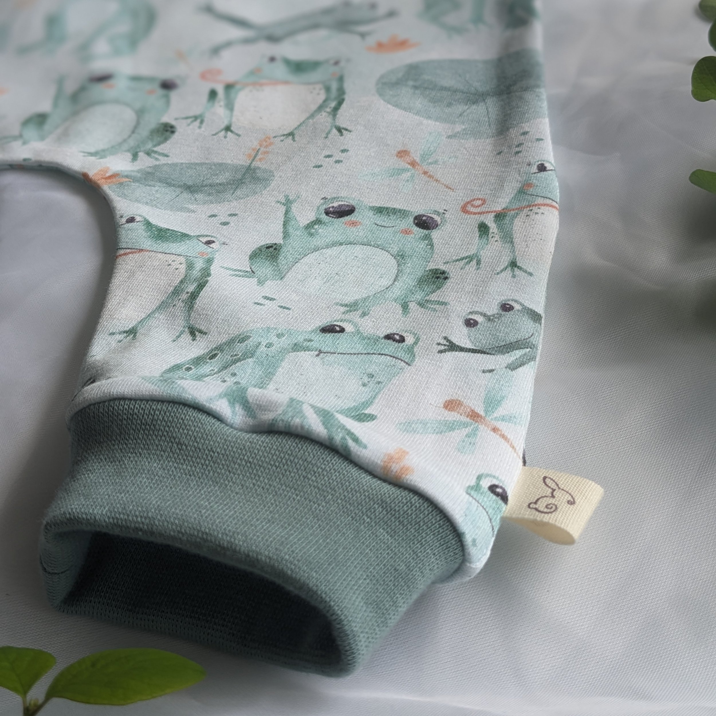 frog romper cuff.jpg