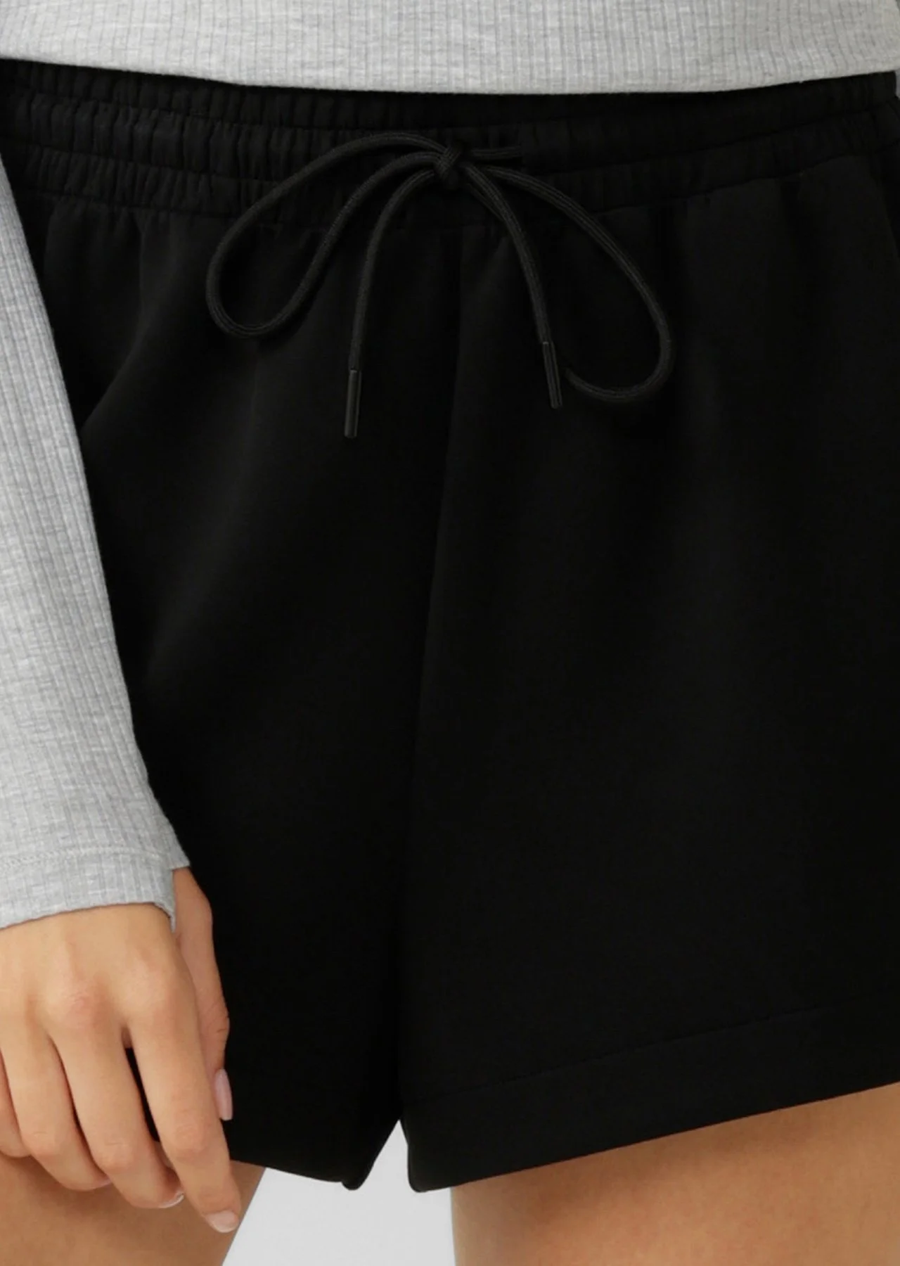 022626_BLK_4.jpg