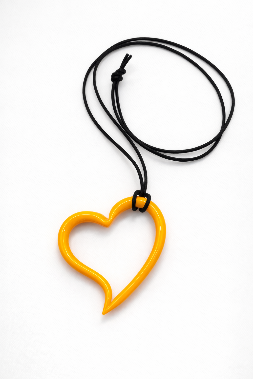 Cuore stilizzato giallo.PNG