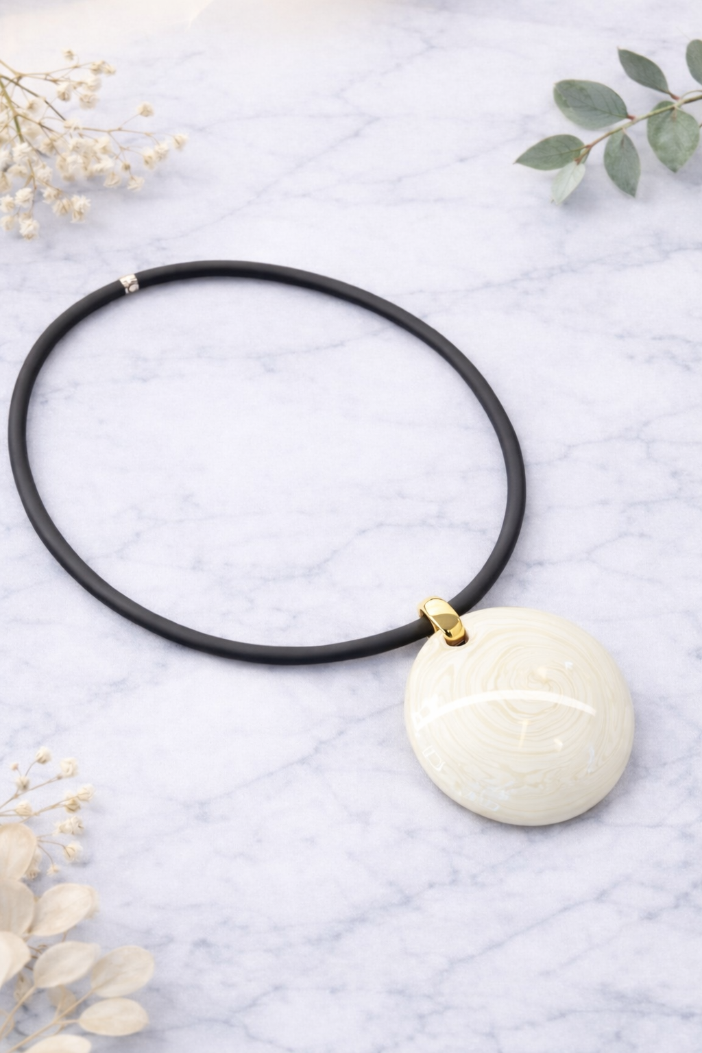 Bombato dorato avorio.PNG