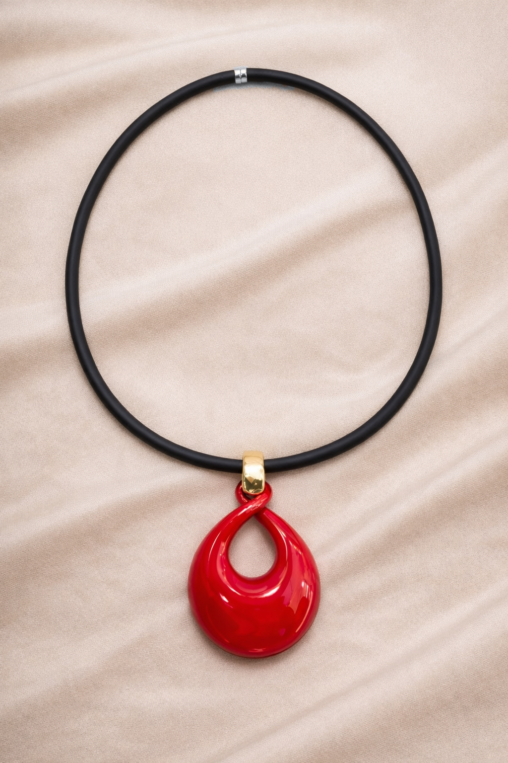 Contorta dorata rossa.PNG