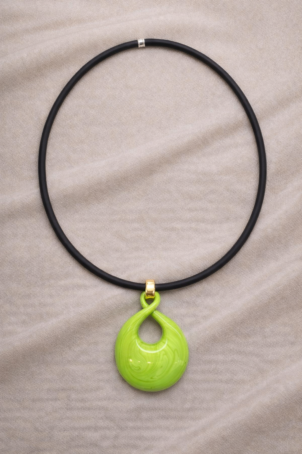 Contorta dorata verde mela.PNG