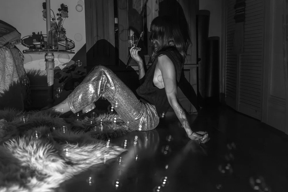 BrookeJohnsonphoto-artificial lighting-radium-170.jpg