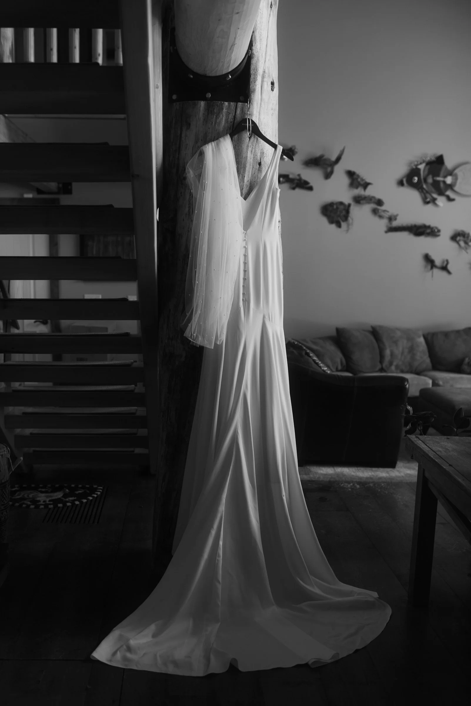 rustic-mountain-wedding-Brookejohnsonphoto--14.jpg