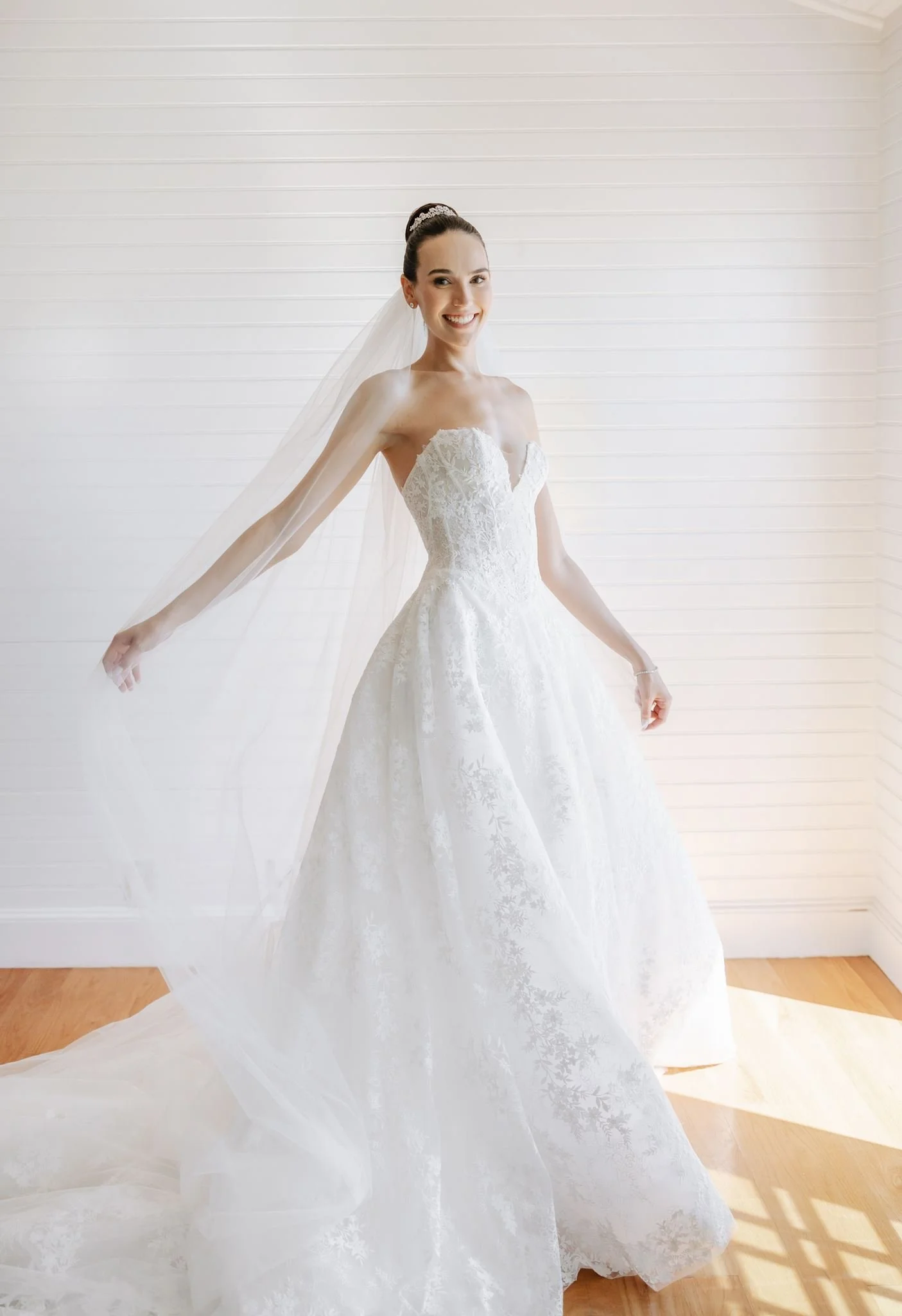 bride strapless ines di santo bridal gown rhode island beth chapman styling services