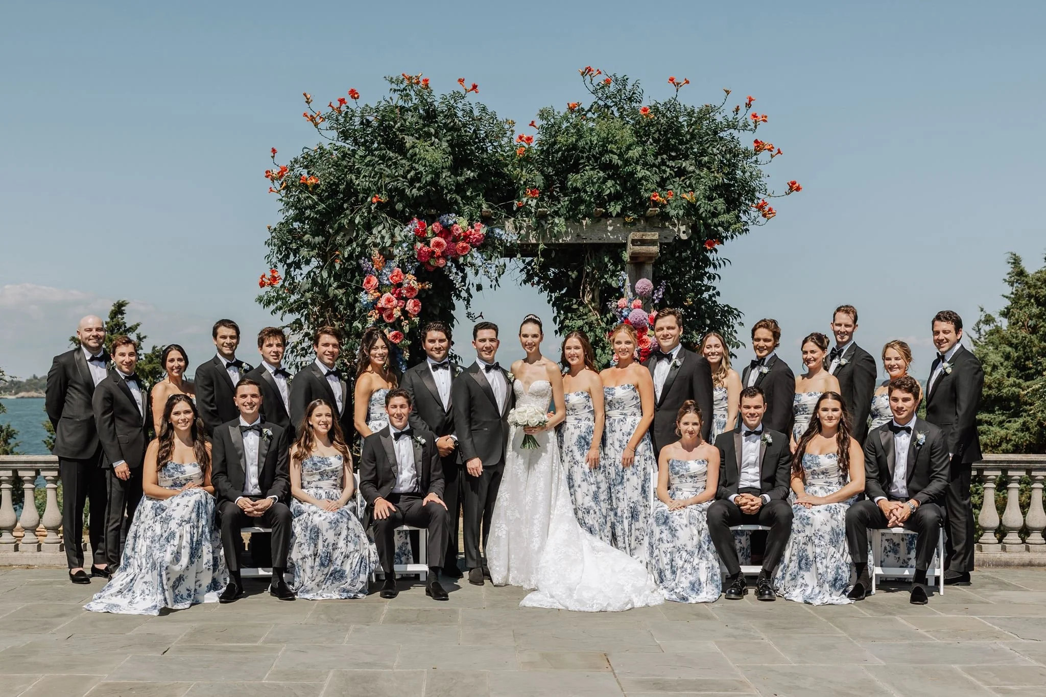 elegant castle hill inn bridal party portraits beth chapman styling