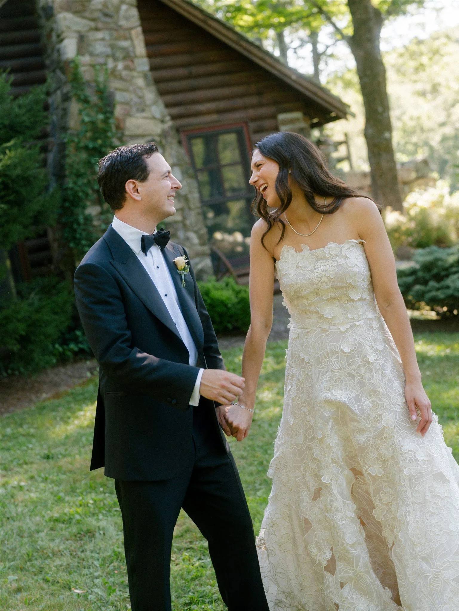 camp inspired wedding oscar de la renta bridal gown dressing services by beth chapman styling