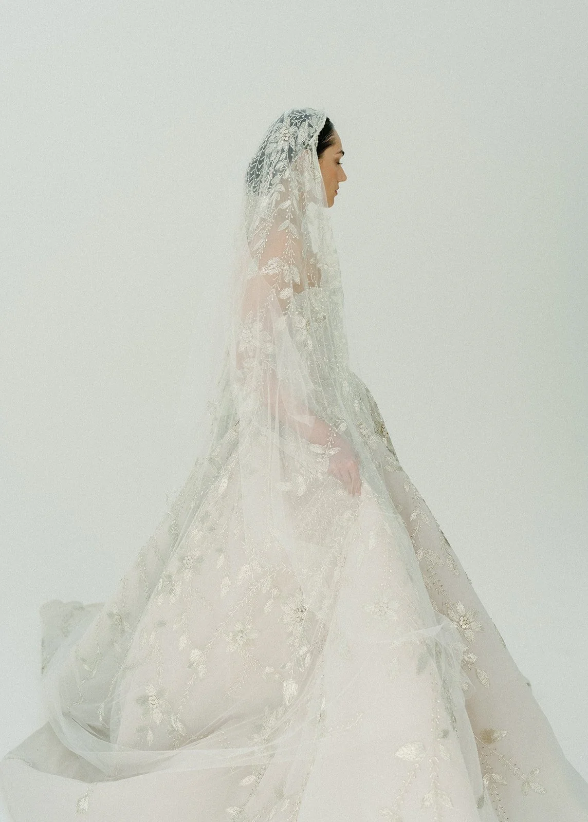 mantilla. bridal veil by leah da gloria