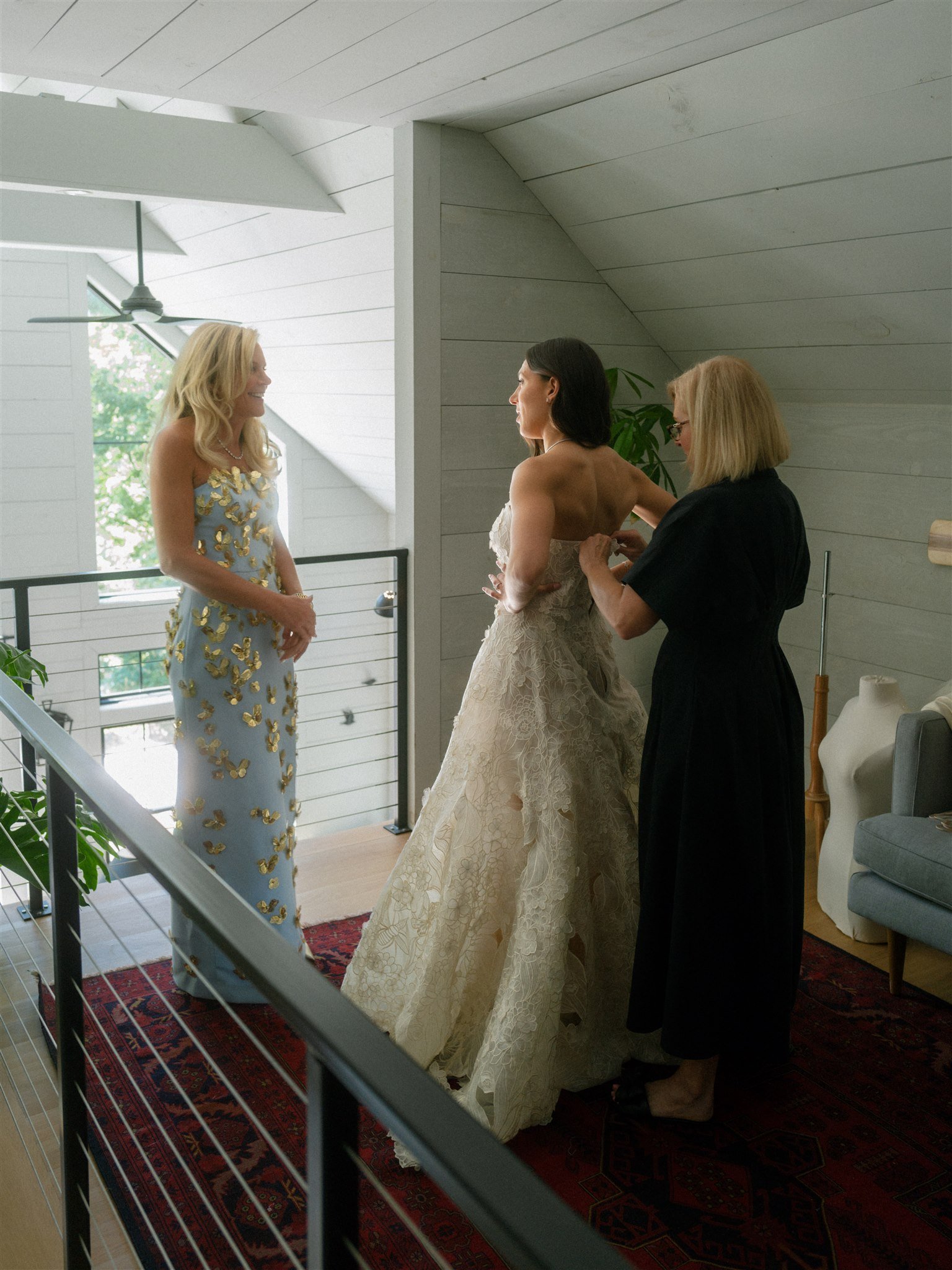 camp inspired wedding oscar de la renta bridal gown dressing services by beth chapman styling