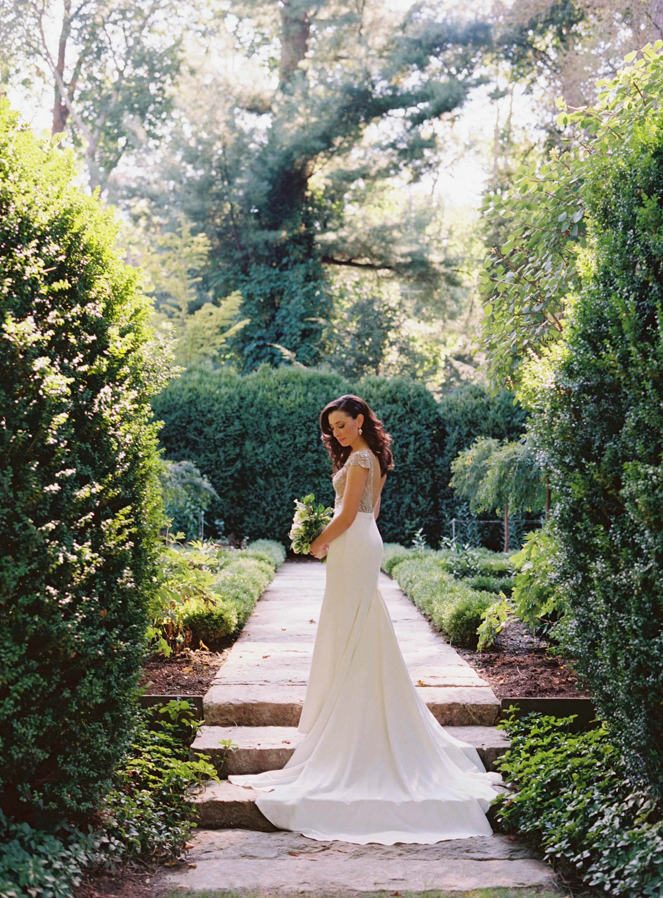 Beth-Chapman-Styling-Martha-Stewart-Bedford-Estate-Wedding-08-garden-bride.jpg