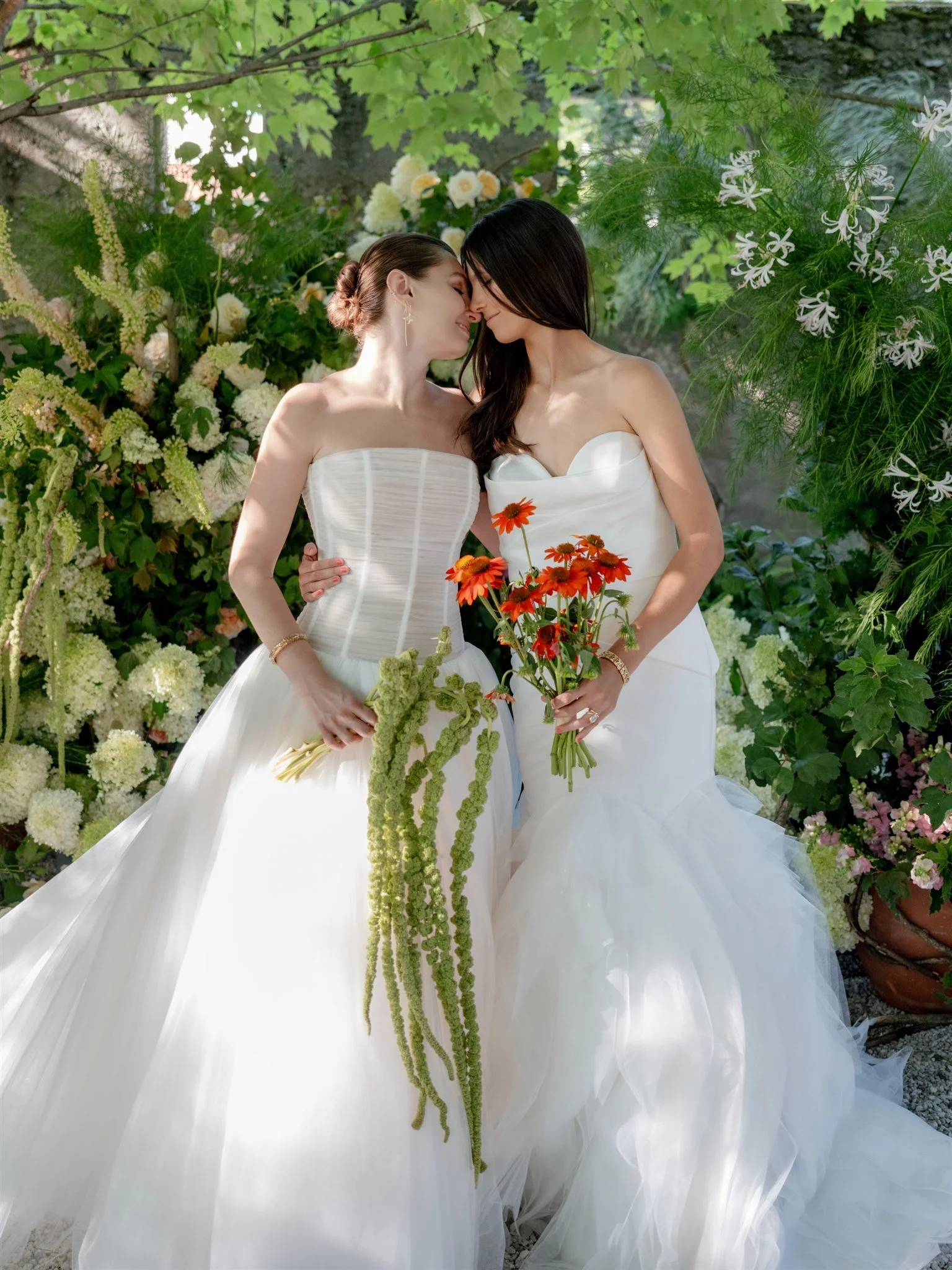 two brides lush gardens valley rock inn wedding beth chapman styling