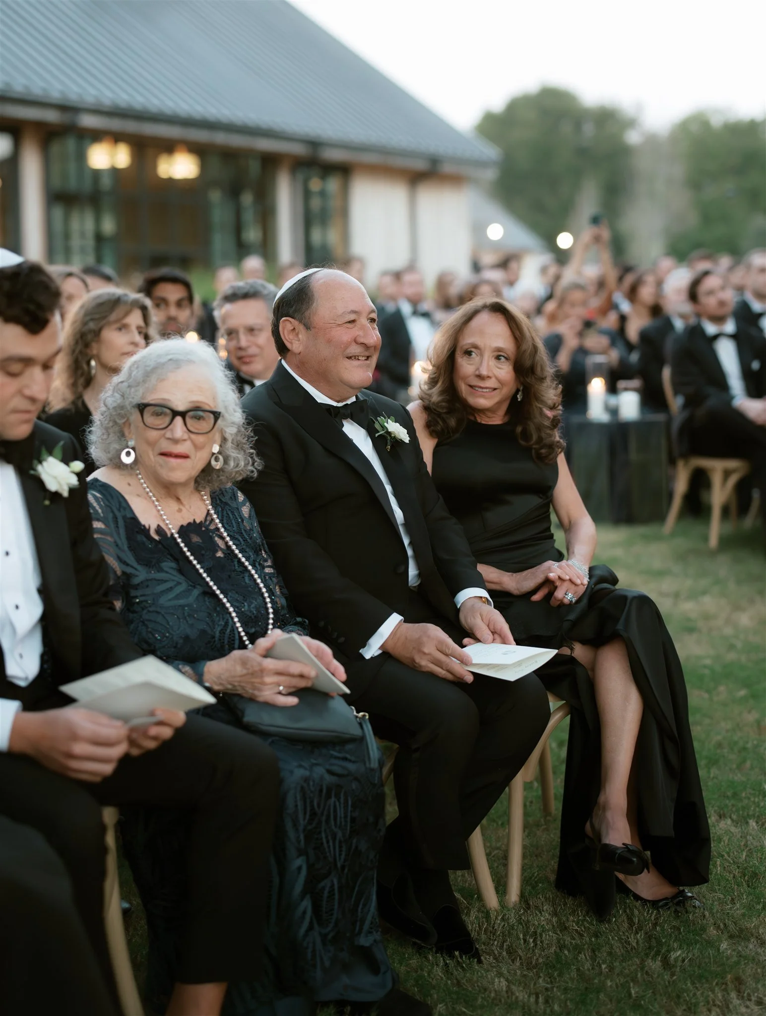 black tie charleston wedding at the dunlin oscar de la renta dress