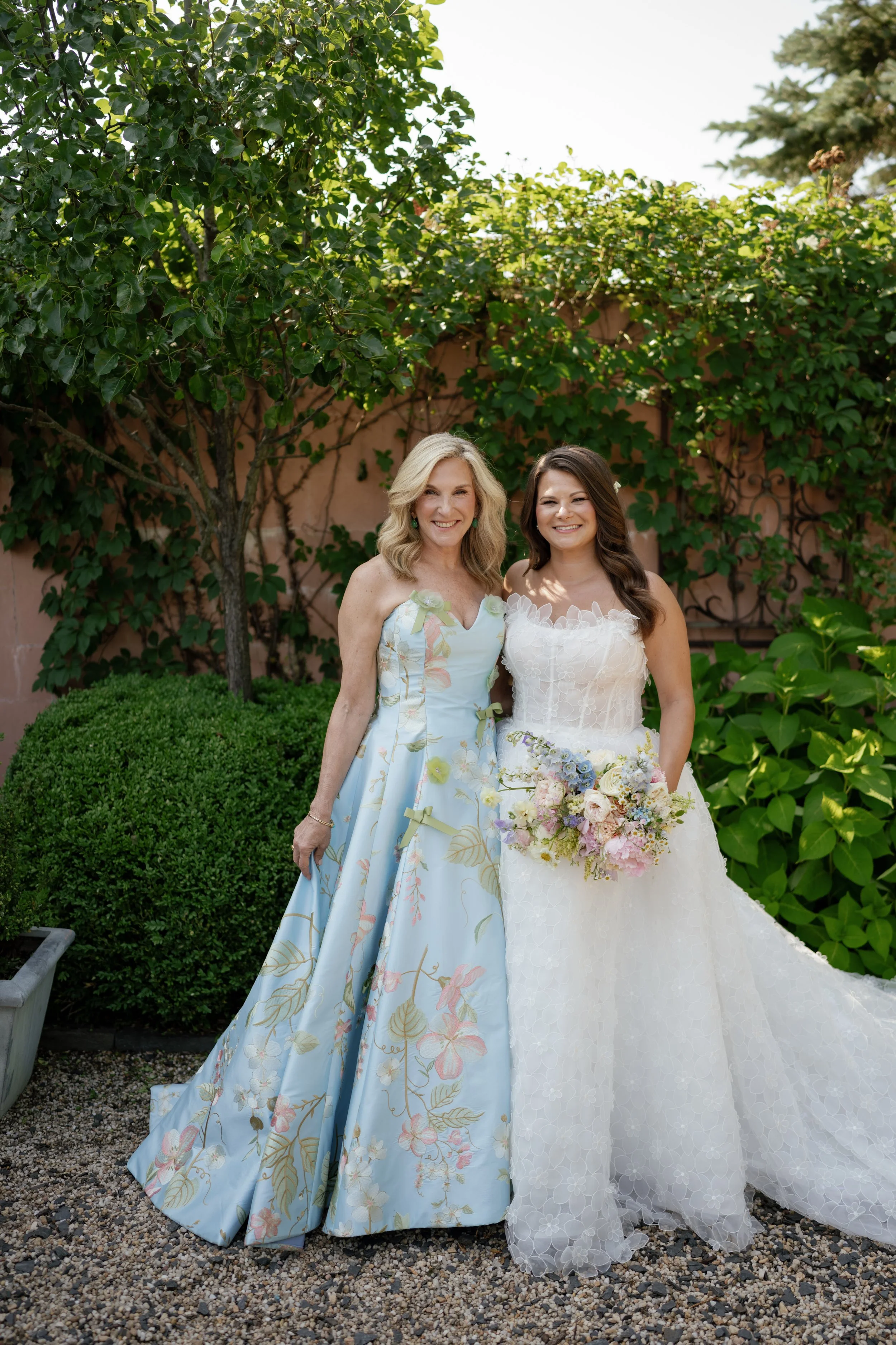 Black Tie Glenmere Mansion NY Wedding with Monique Lhuillier Wedding Dress