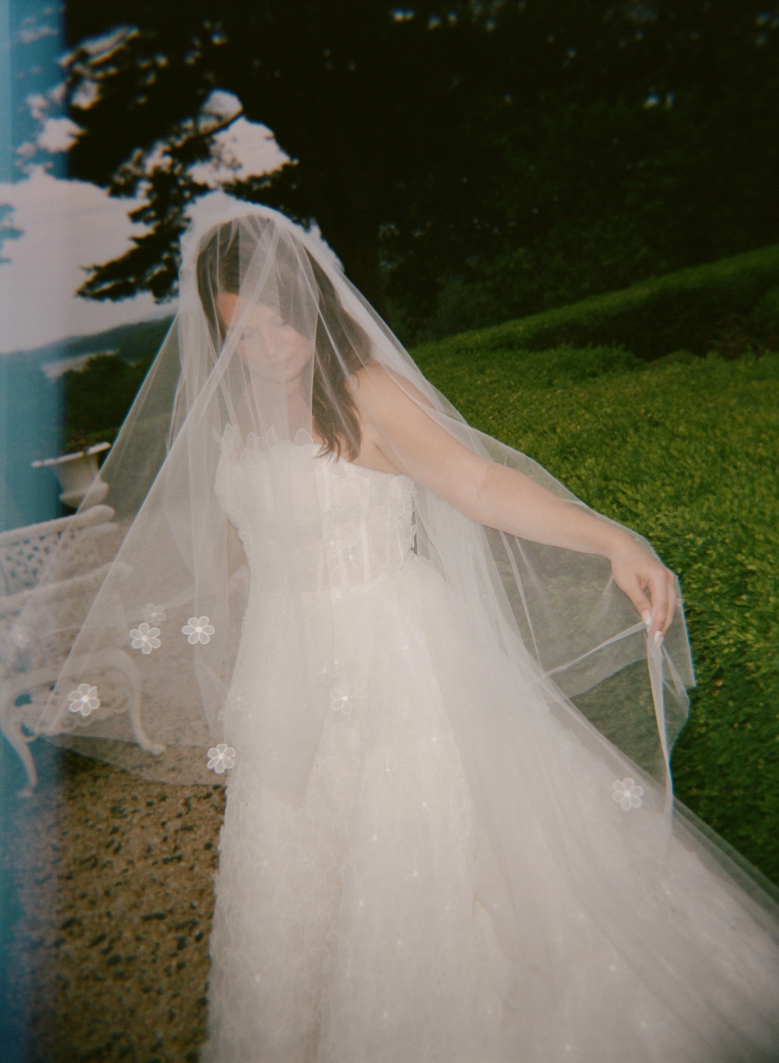Black Tie Glenmere Mansion NY Wedding with Monique Lhuillier Wedding Dress