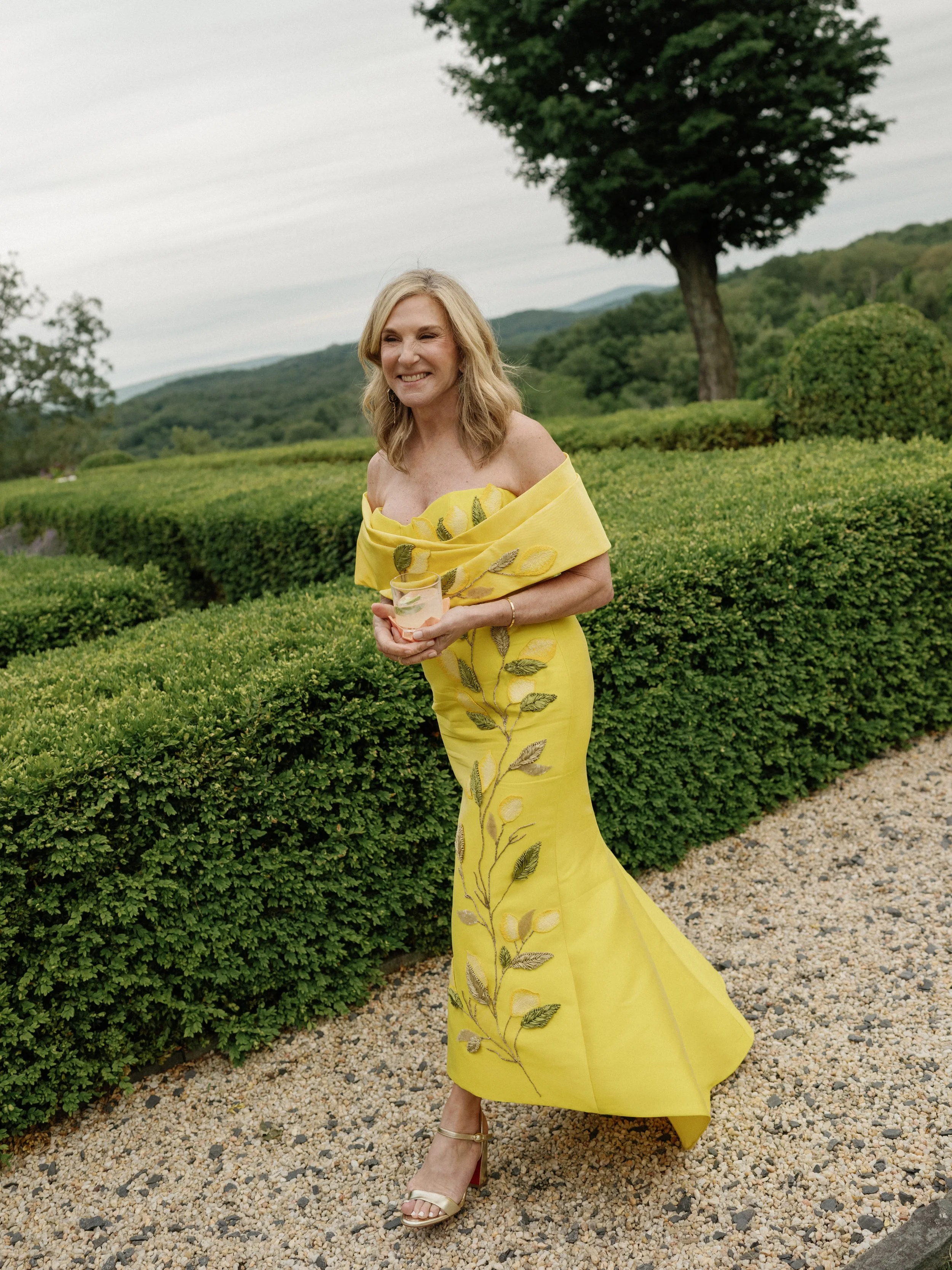 Black Tie Glenmere Mansion NY Wedding with Monique Lhuillier Wedding Dress