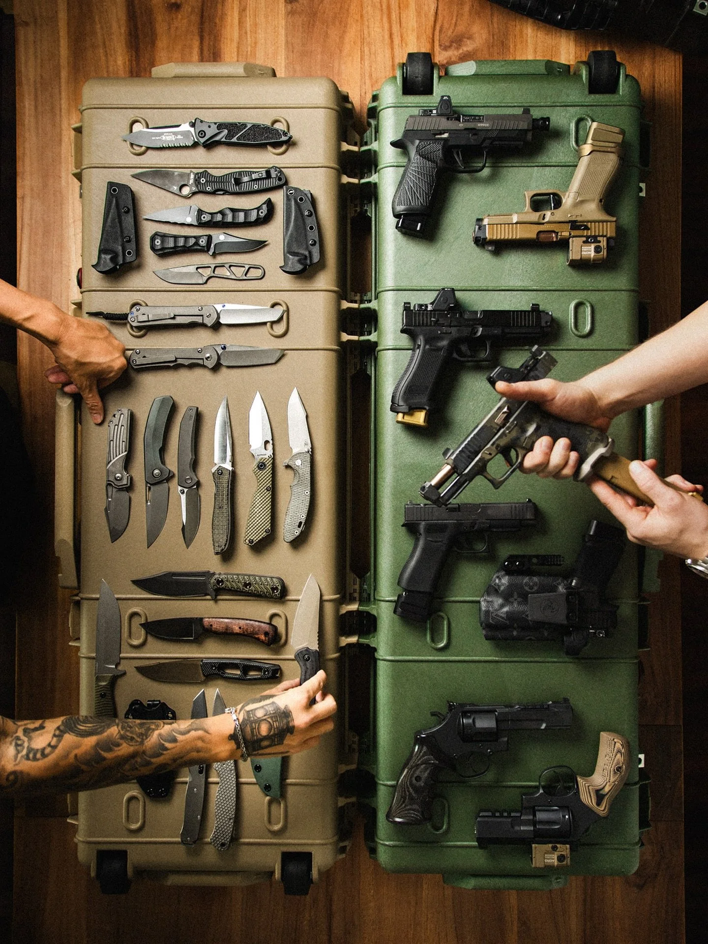 What&rsquo;s the saying? Don&rsquo;t bring a knife to a gun fight? Well, what if I bring 20?

Haven&rsquo;t seen my buddy @mr.everyday_carry in what feels like ages! So naturally we had some catching up and showing off to do.

Everytime I see his gea