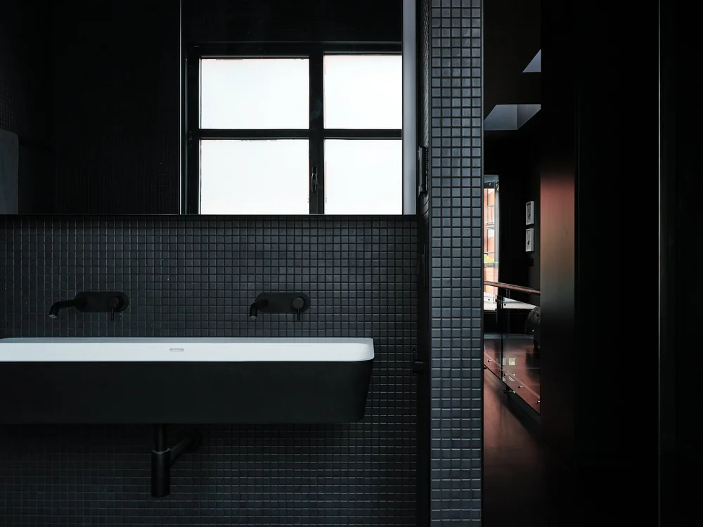 La Maison Noire — LA FIRME | DESIGN ET ARCHITECTURE D’INTÉRIEUR