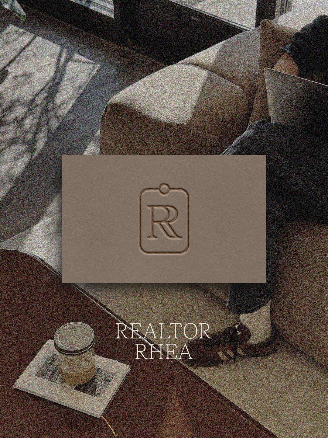 rhea-carousel-5.png