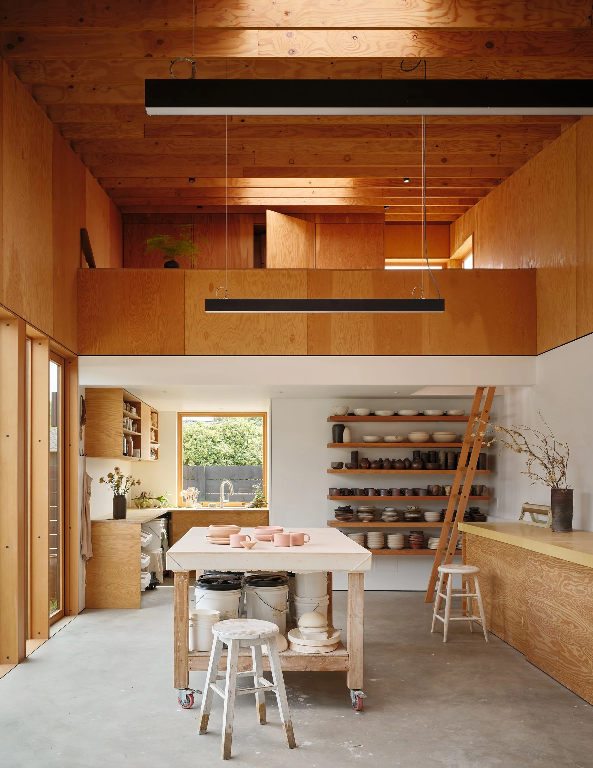 GO'C_Ceramics Studio_13 Interior Loft.jpg