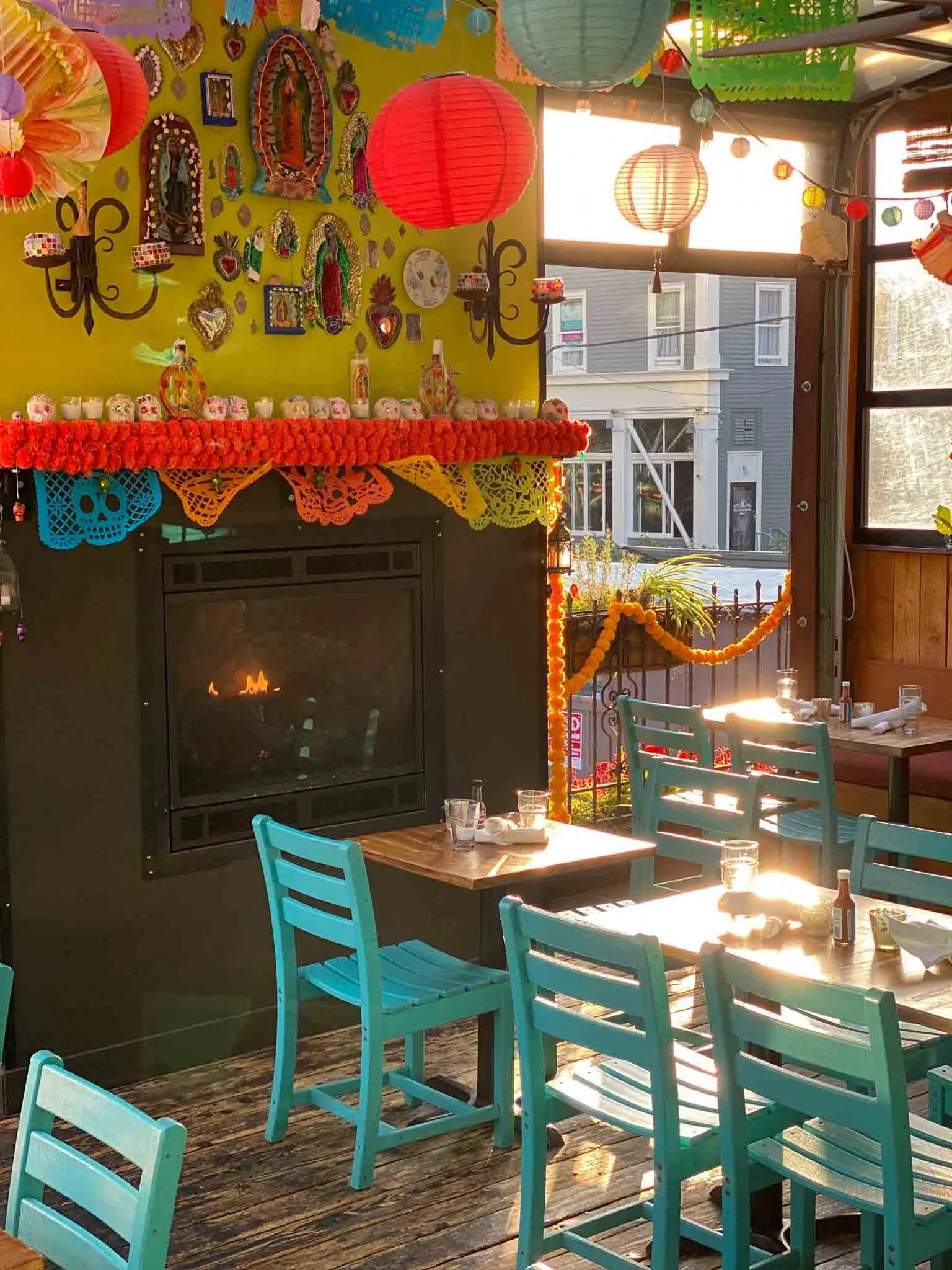 sunny patio in Seattle with fire place