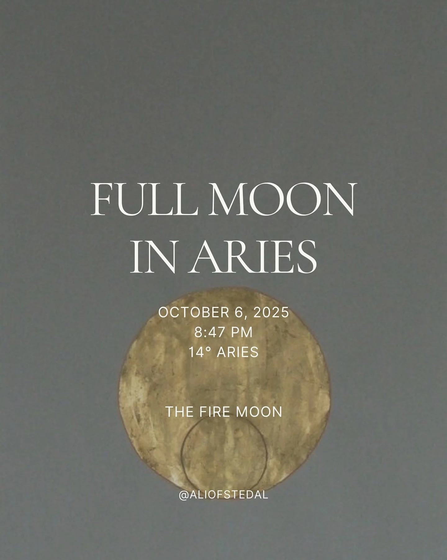 This is a moon of sovereignty. 
Mastery of our internal world,
so we can operate from a sovereign place.
A time to act from truth, not reactivity.
To reclaim your center as your compass.

With Mars, the ruler of this moon,
and Mercury in Scorpio, 
de